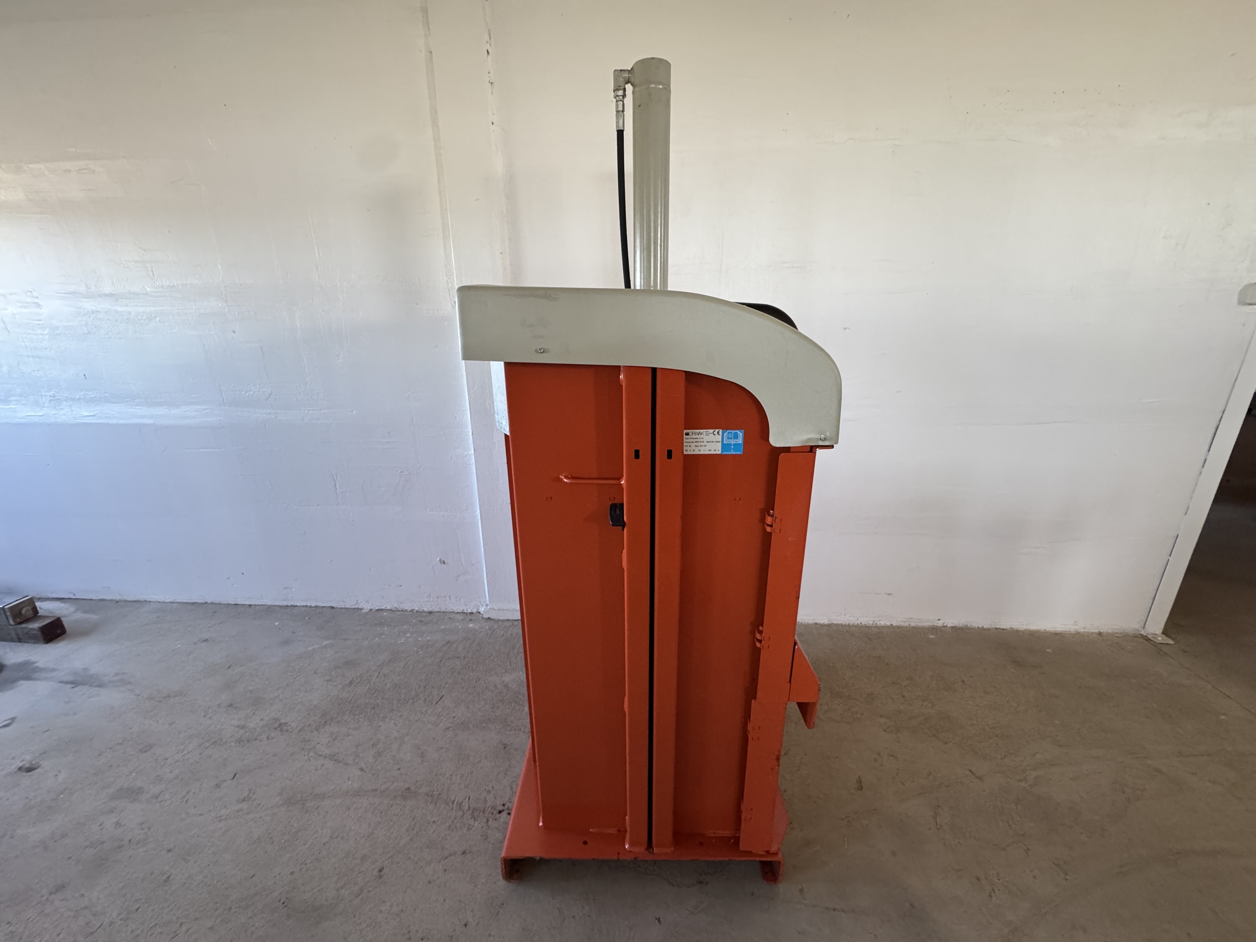 Used Press för papp/well Orwak Compactor 3115 #2872