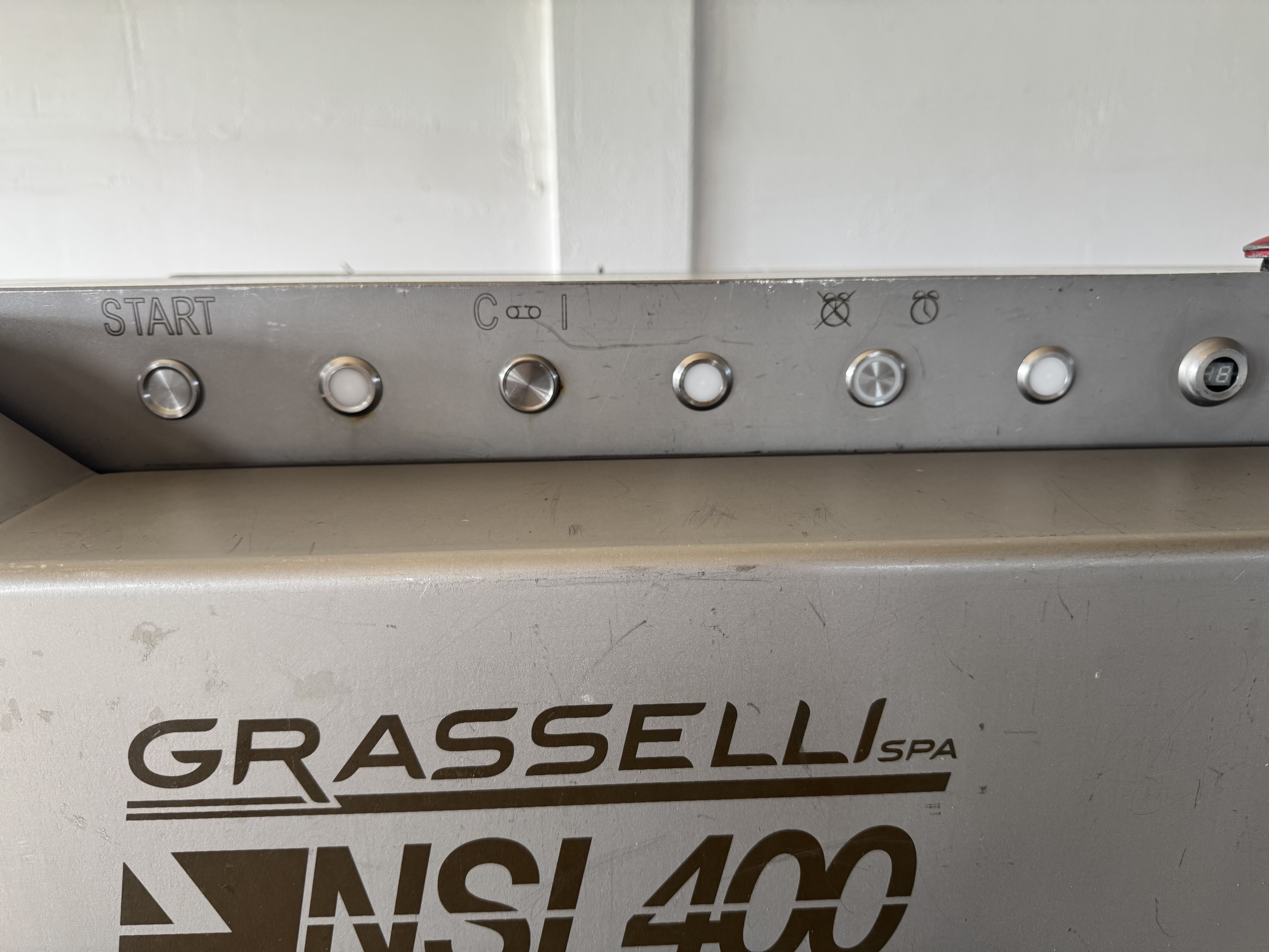 Used Tärningsmaskin GRASSELLI NSL400 #2874