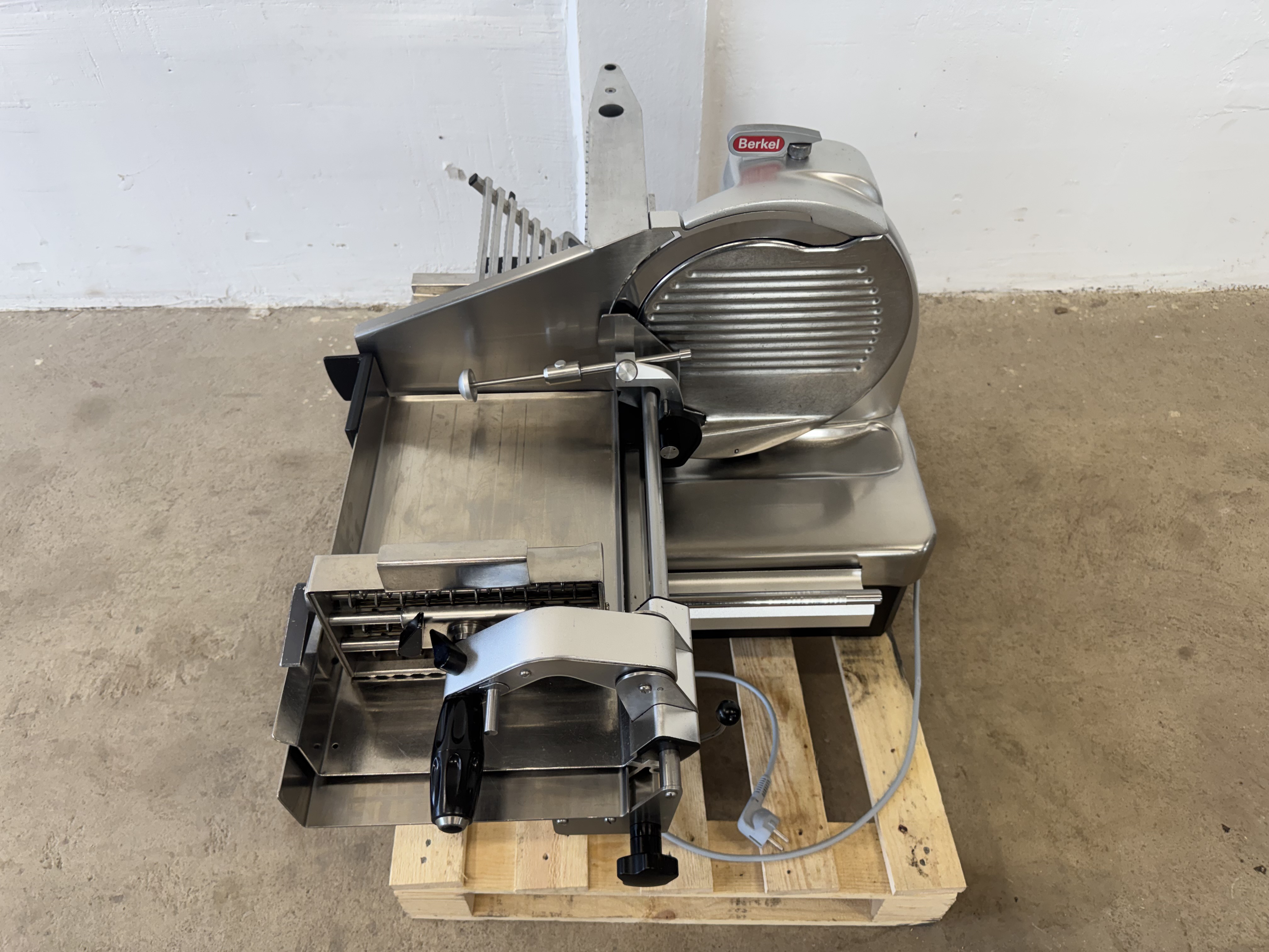 Used Skärmaskin Berkel 834EPB Stacker #2954