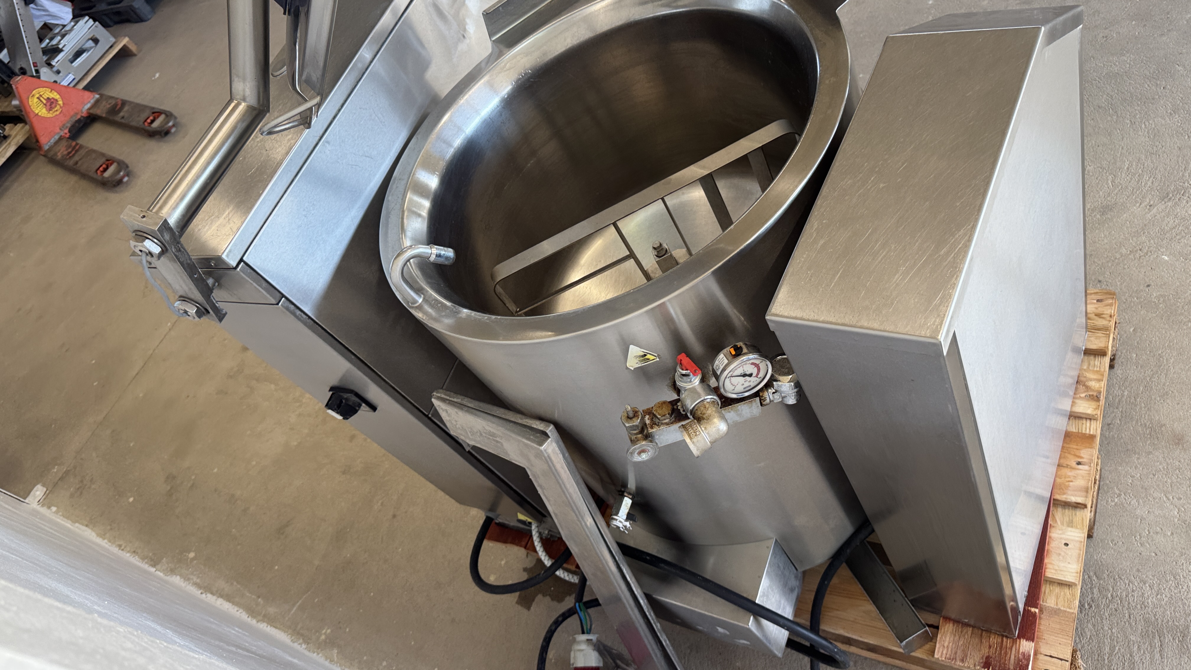 Used Kokgryta Steeltech 100liter -2012 #2595