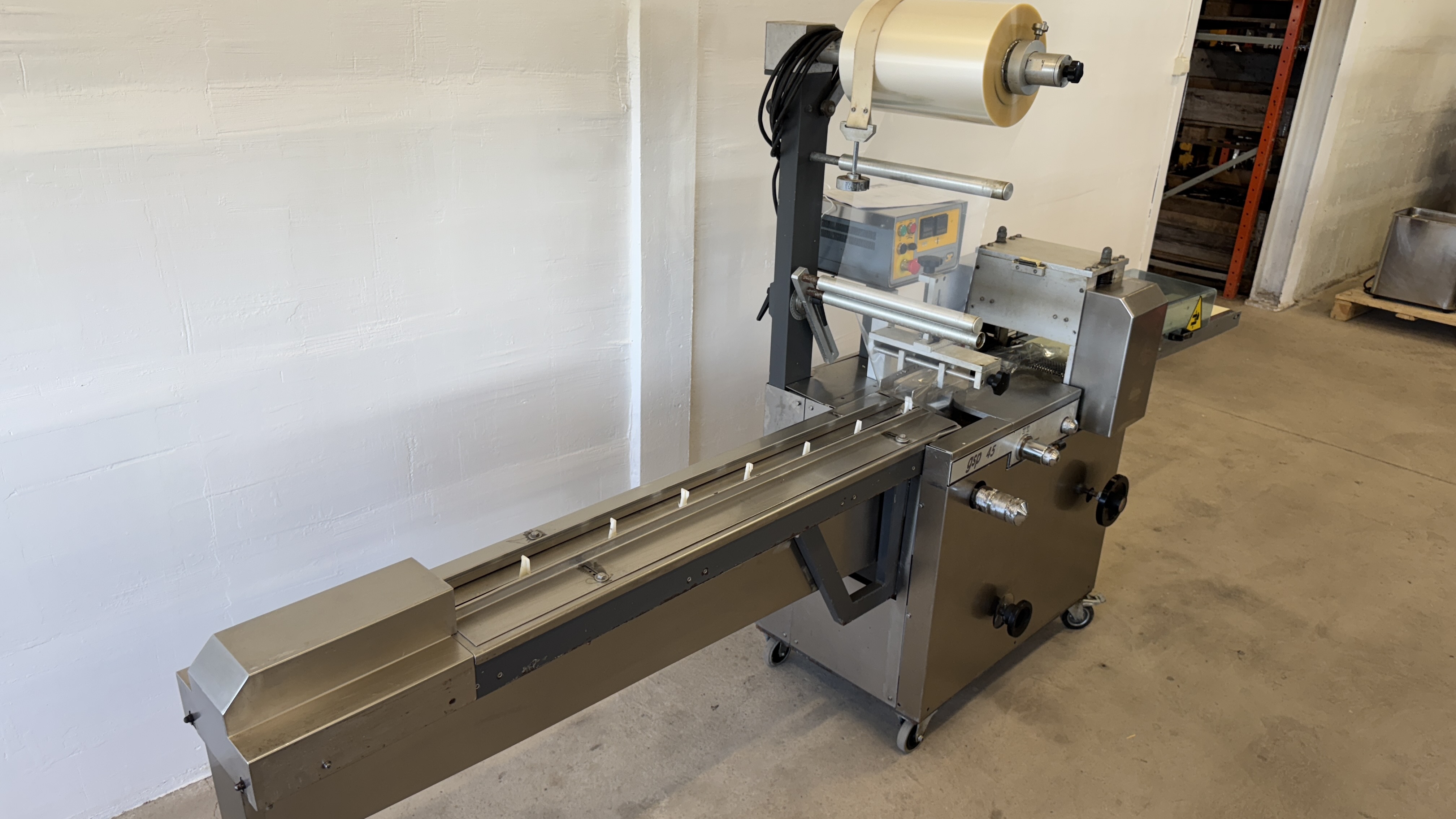 Used Flowpack GSP 45 #2688