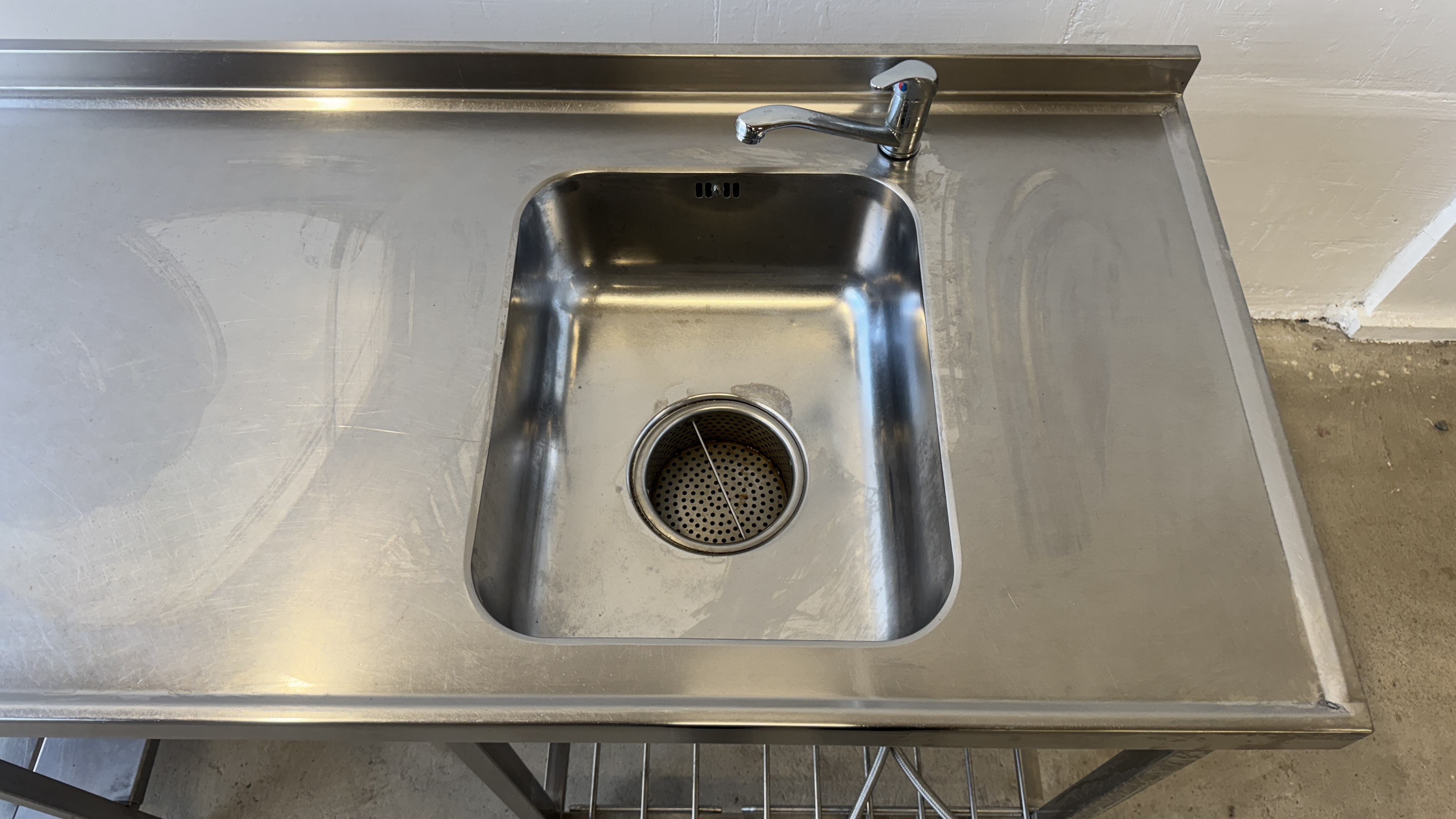 Used Diskbänk 190x70cm