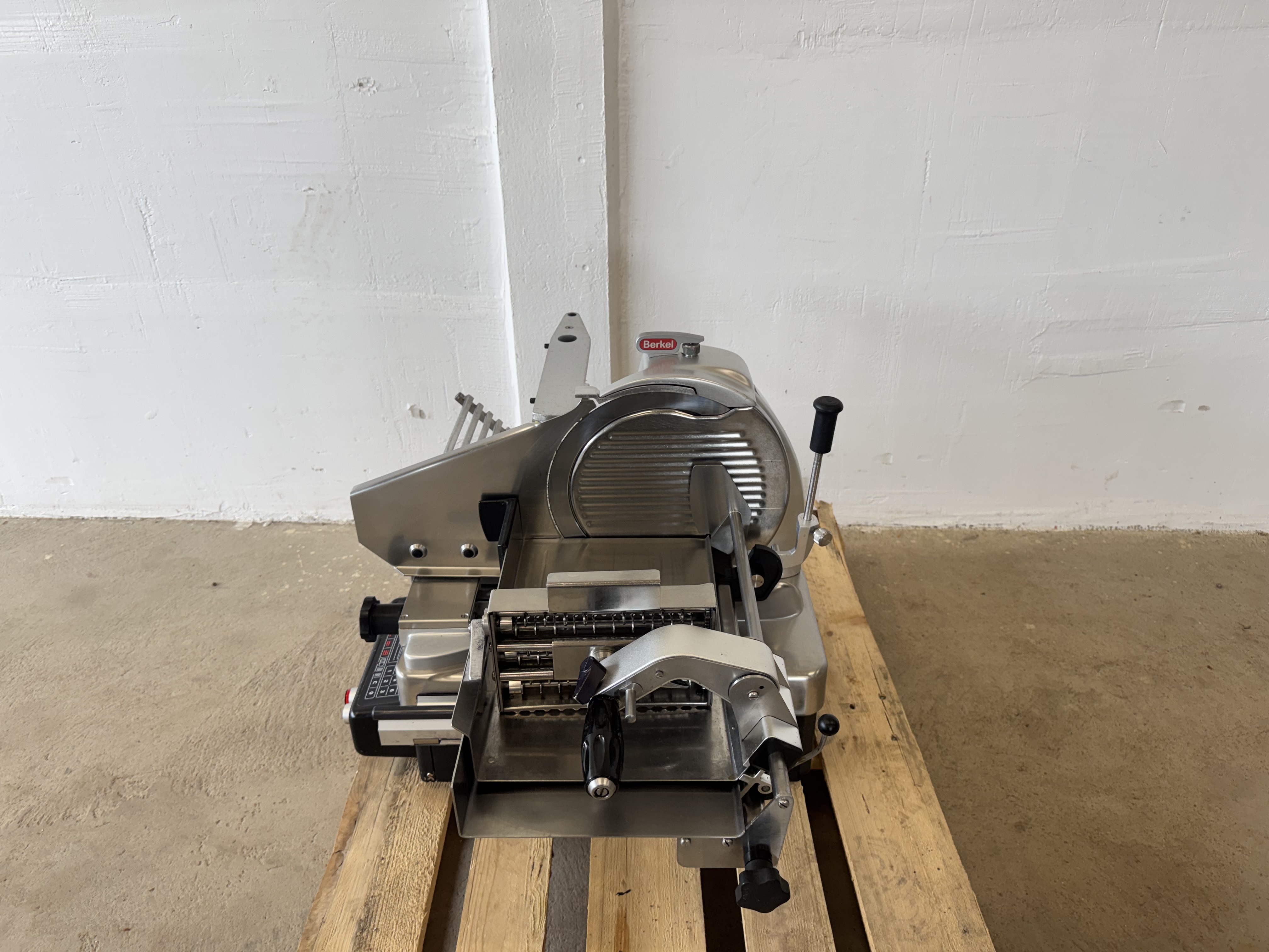 Used Skärmaskin Berkel 834 EPB Stacker #2899