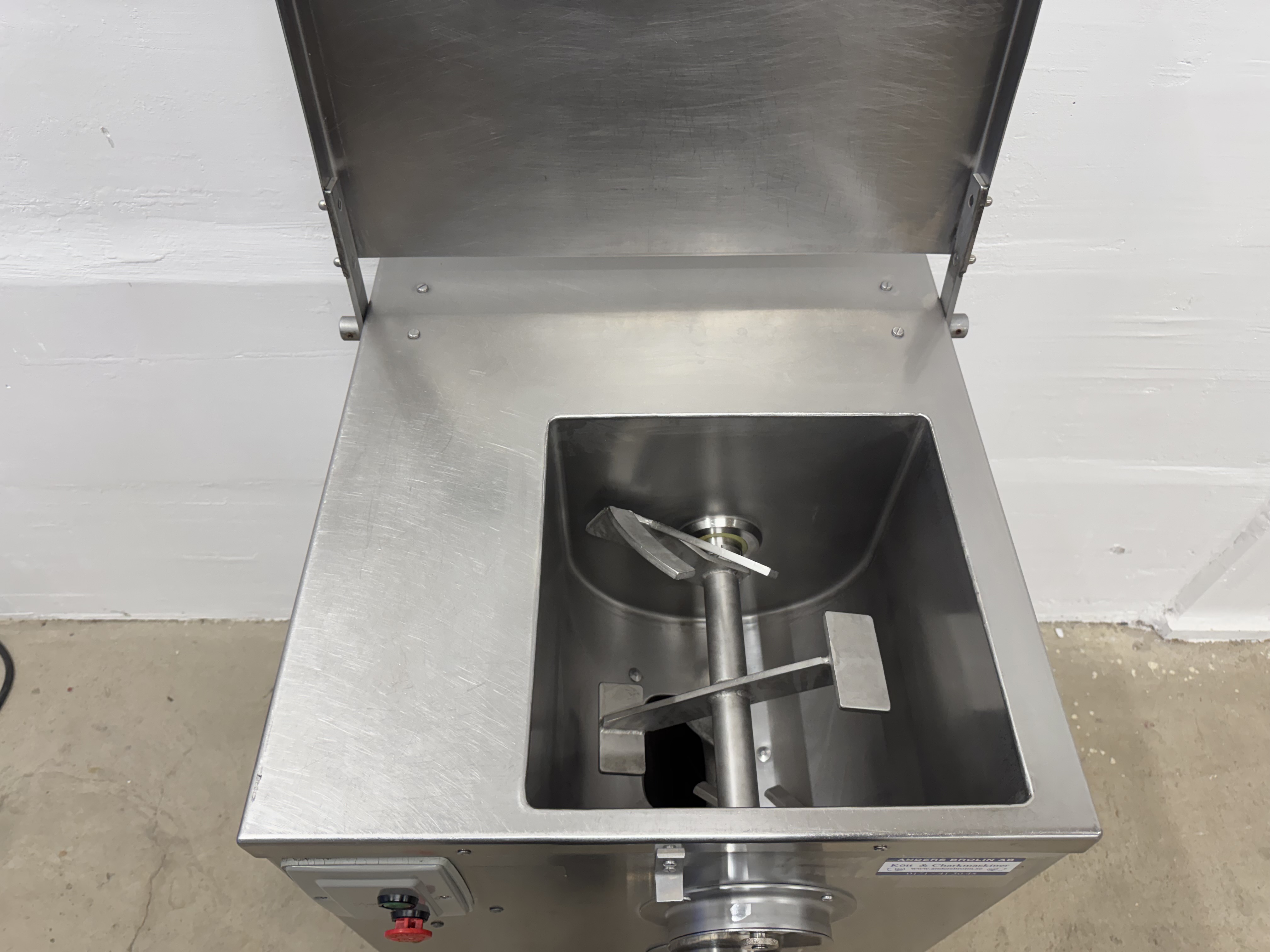 Used KT LM-82 Blandarkvarn #2812