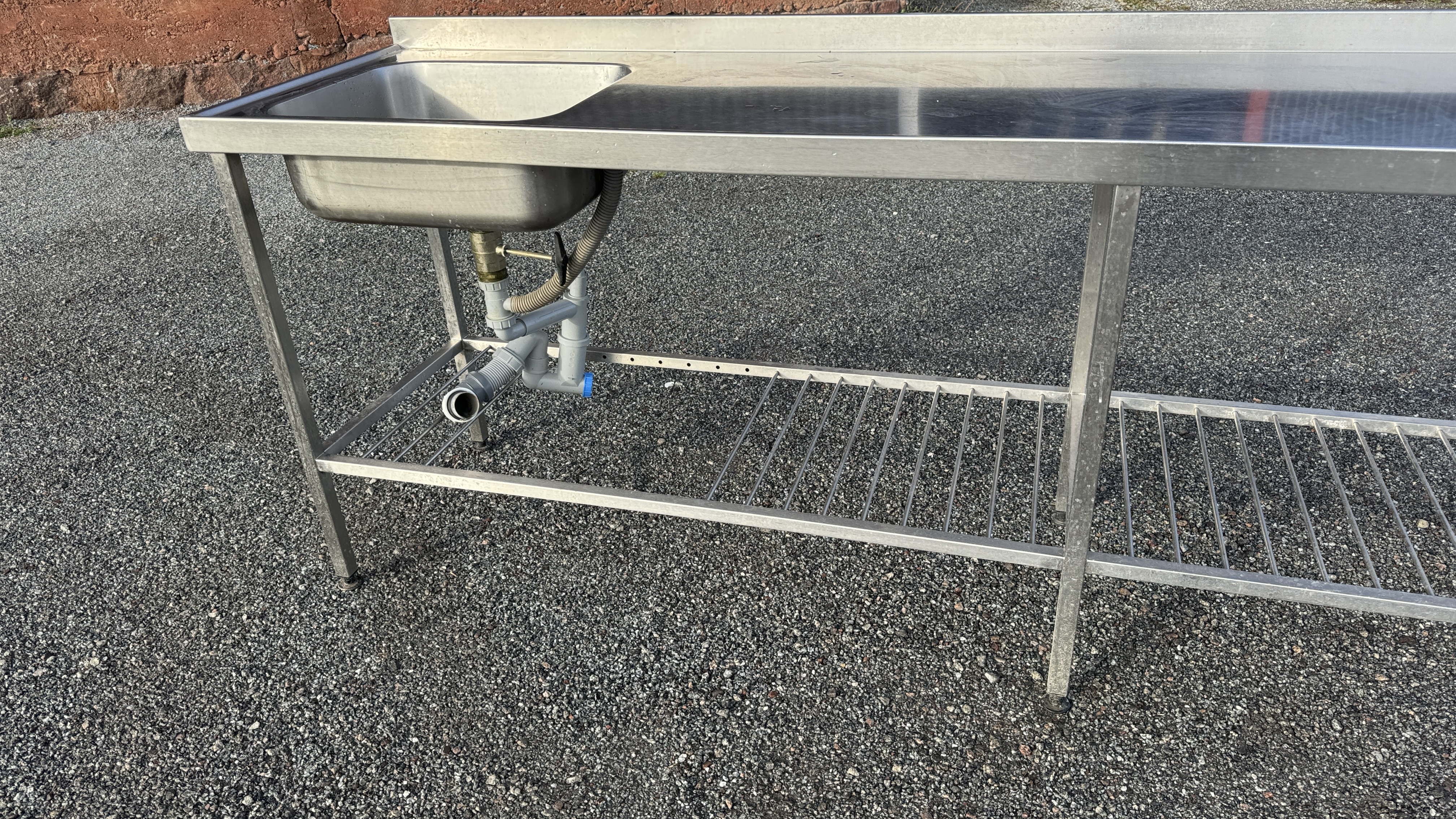 Used Diskbänk 270x60cm