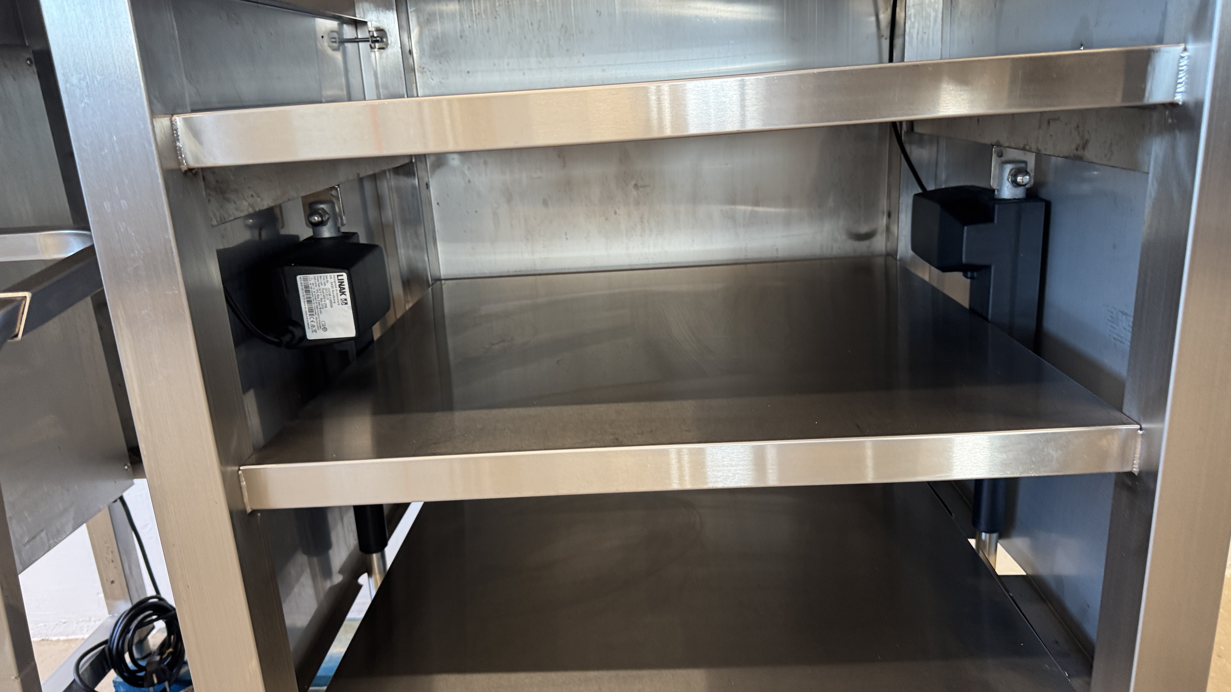 Used Höj och sänkbart bord 120x65cm ##2681