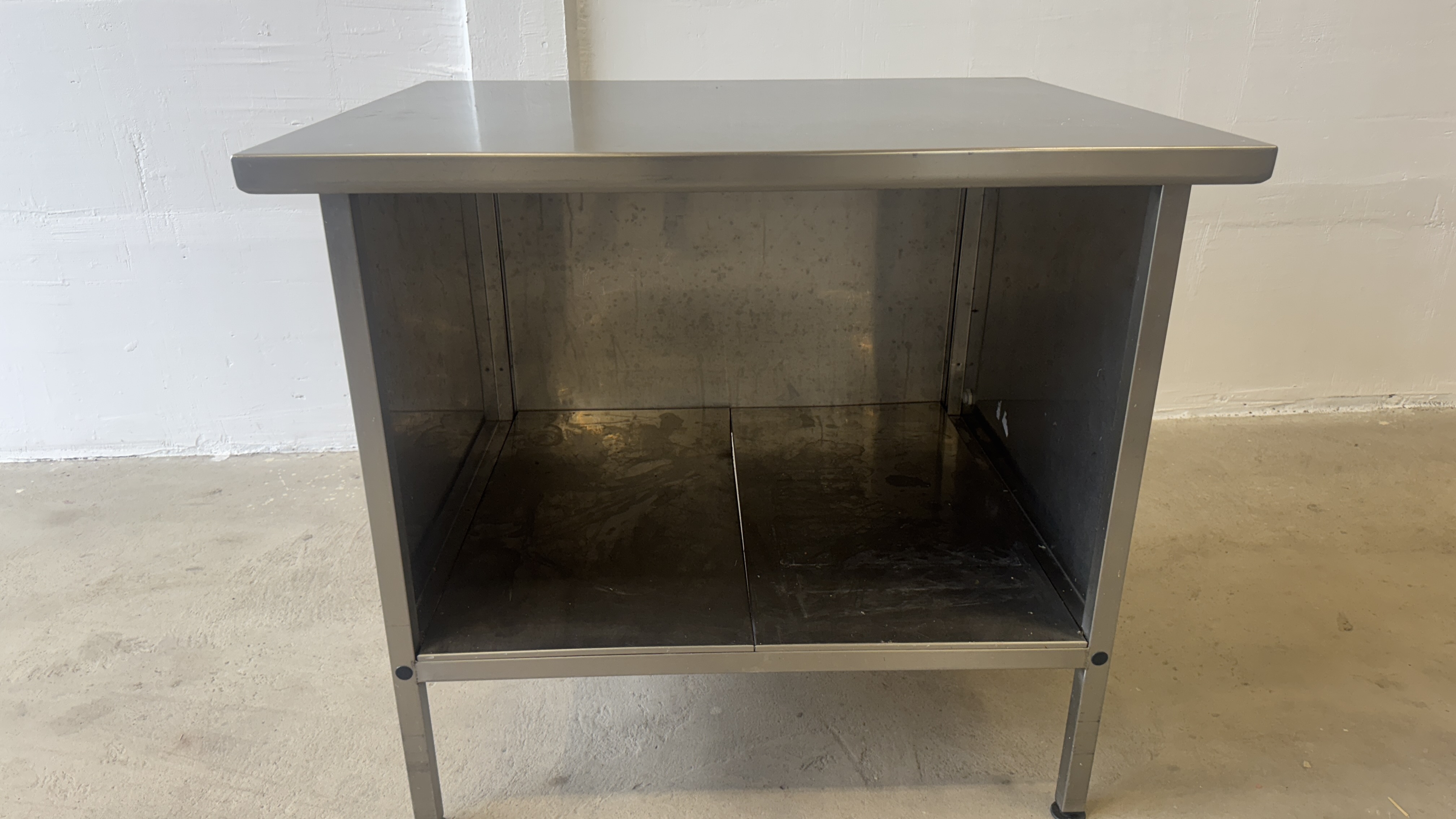 Used Arbetsbord 100x80cm