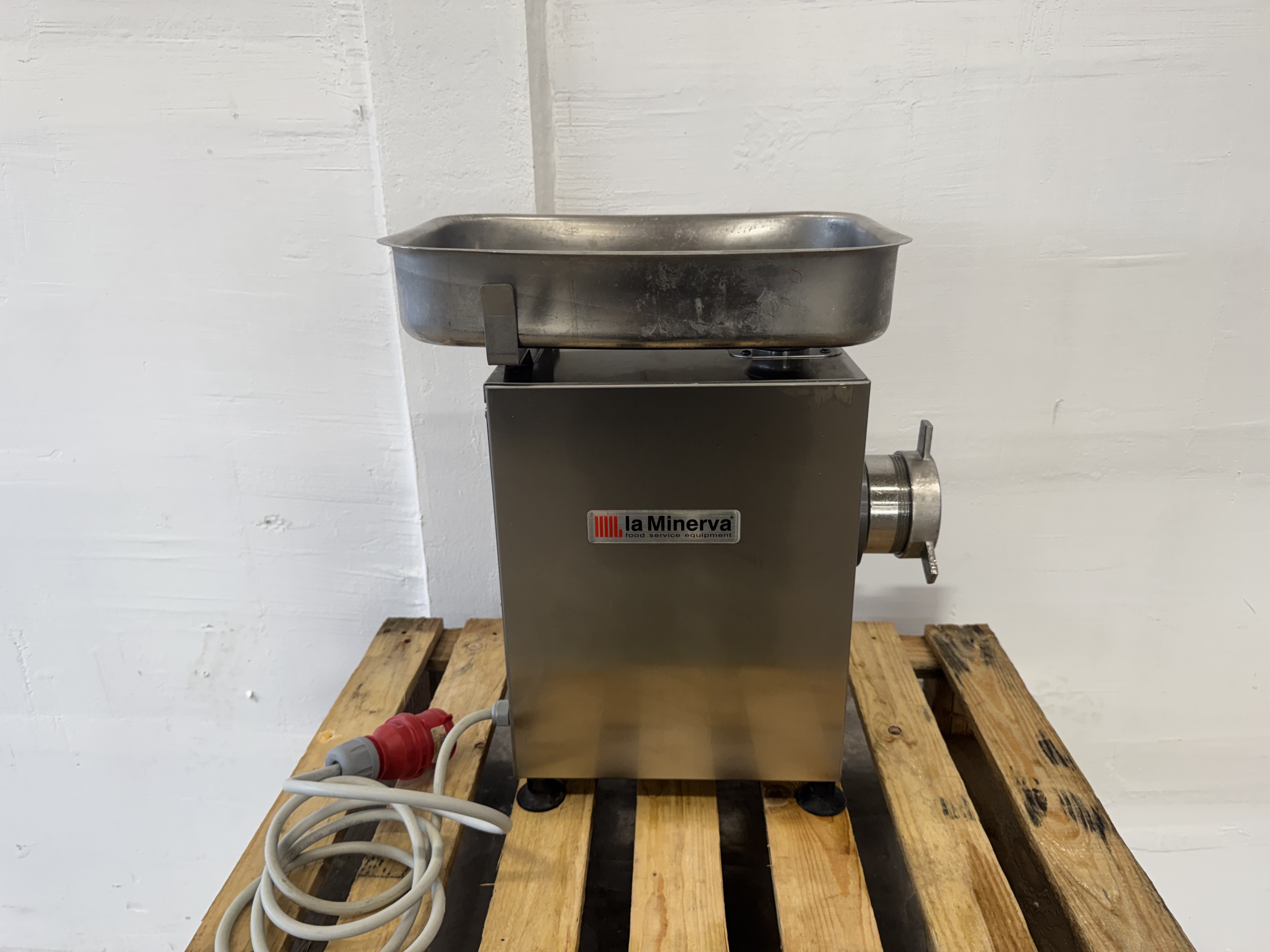 Used Köttkvarn La Minerva C-E22N -2014 #2970