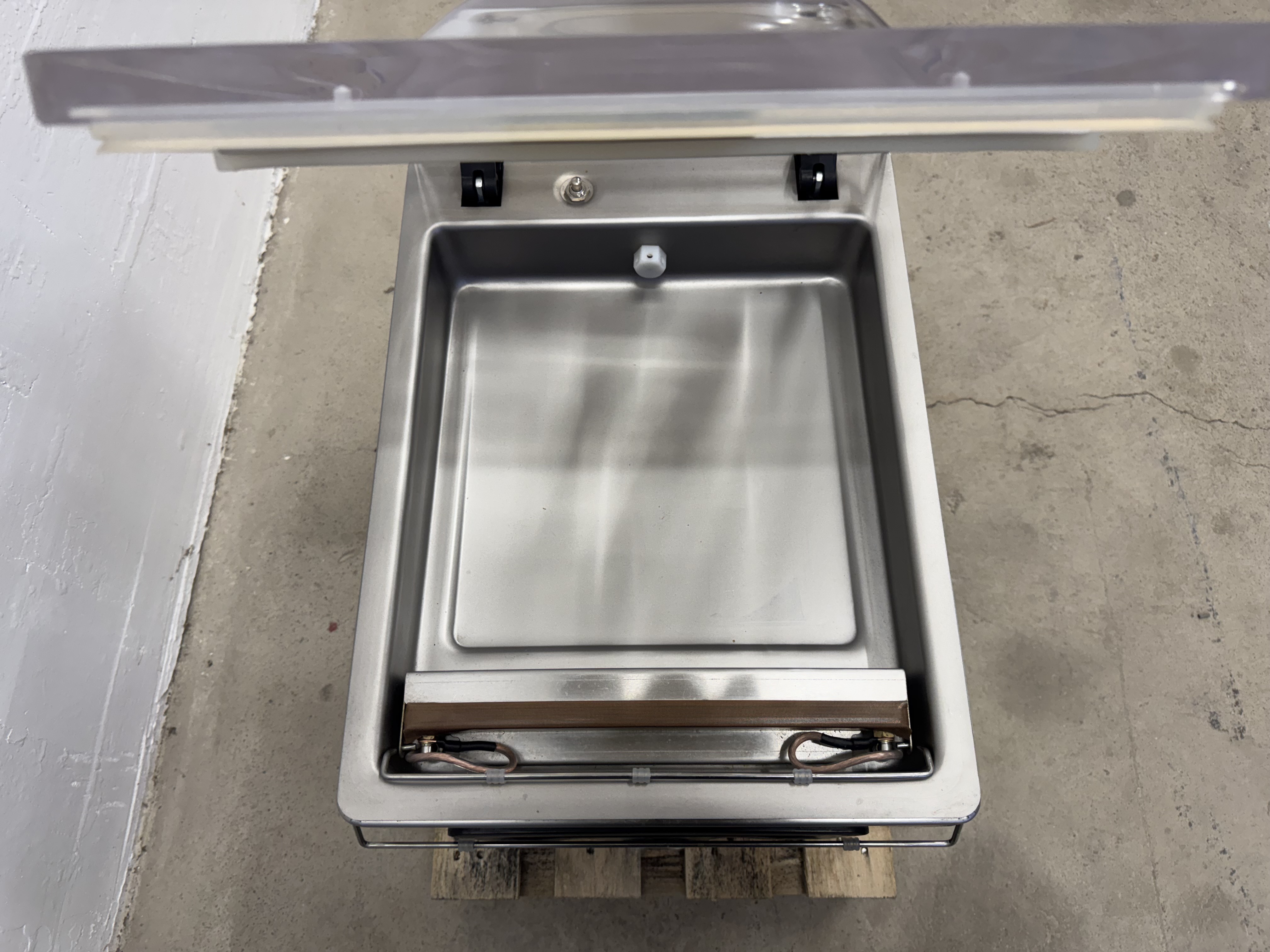 Used Vakuummaskin ggmgastro VMKH-300 #2818