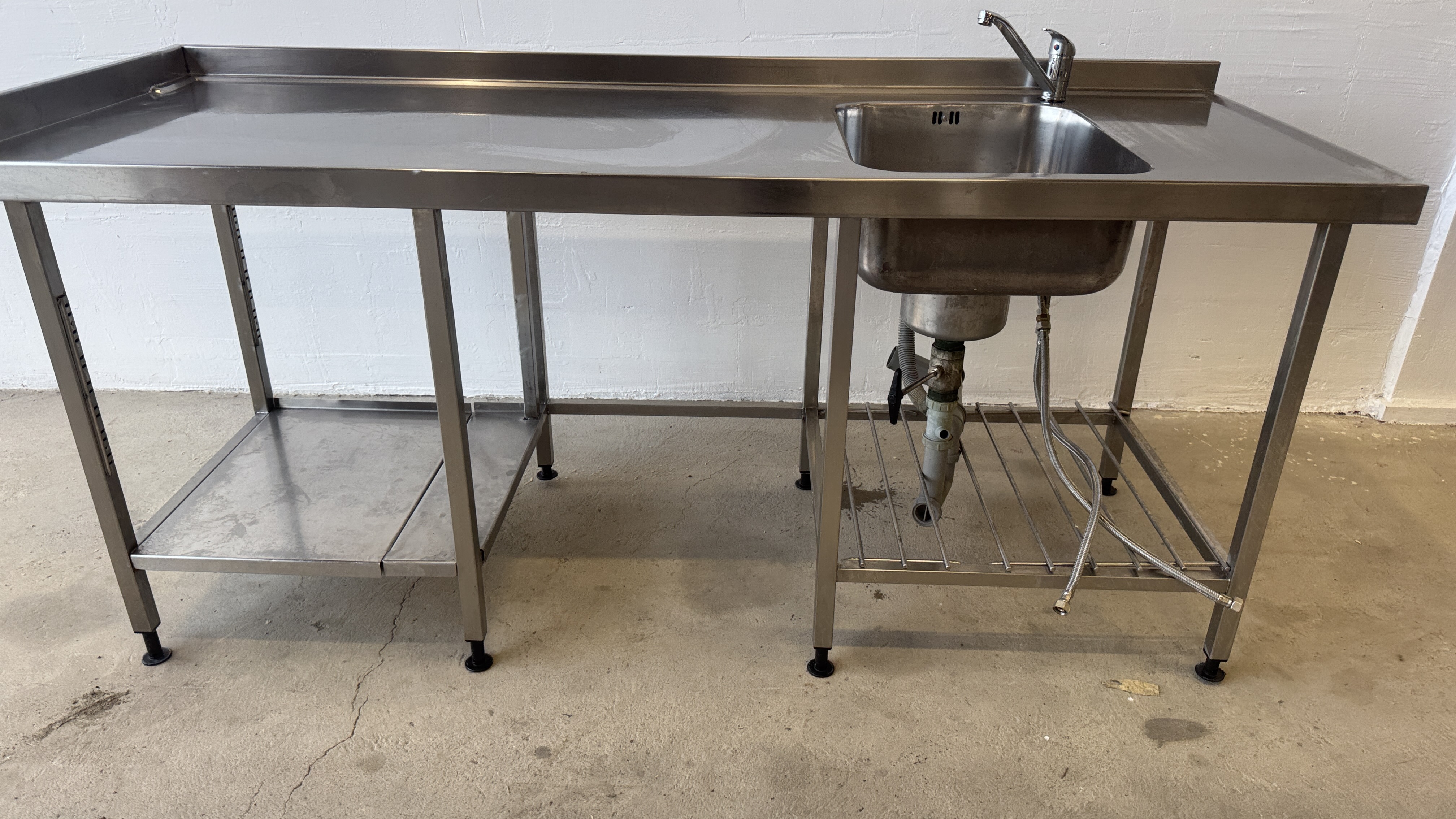 Used Diskbänk 190x70cm