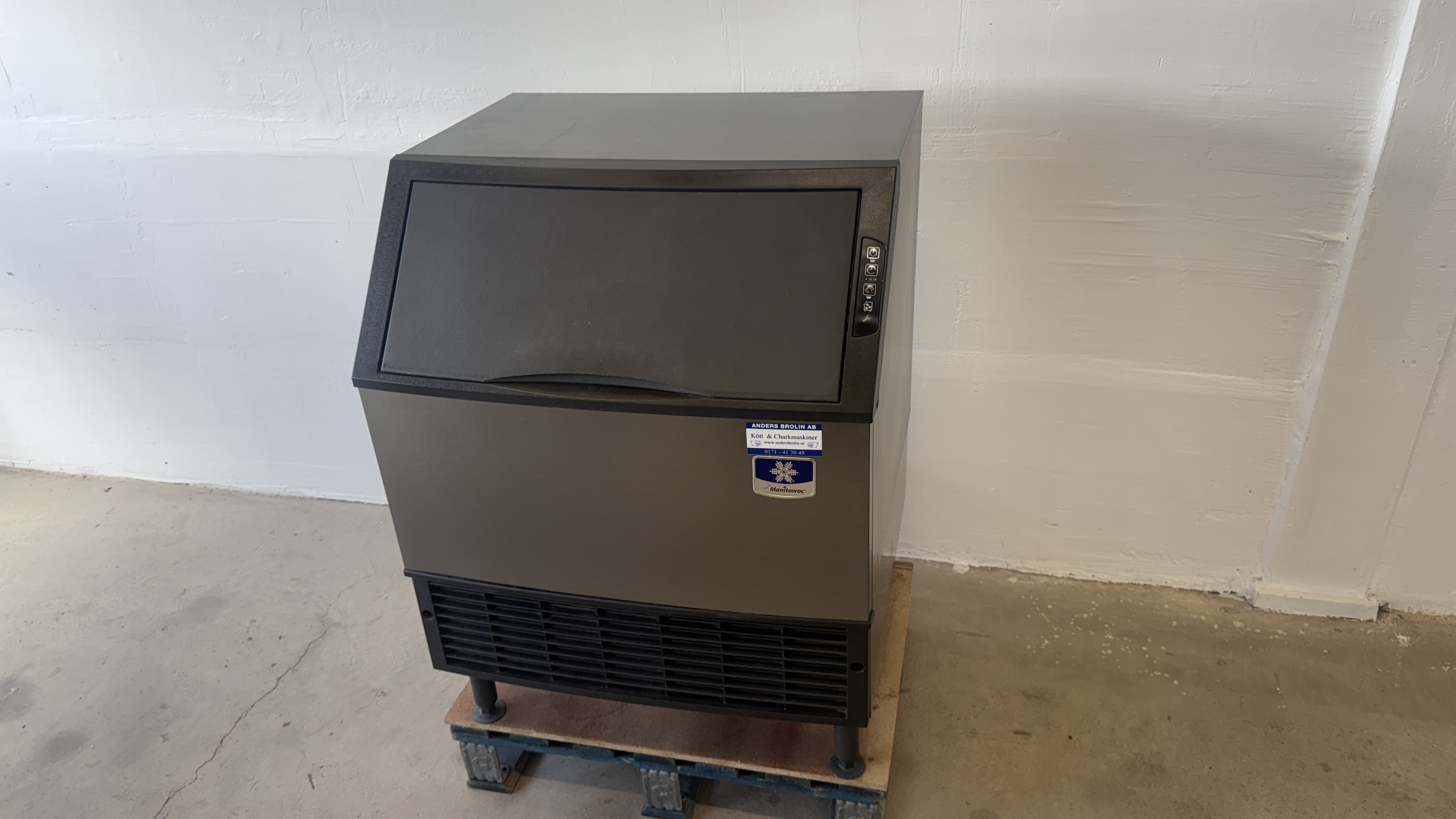Used Ismaskin kuber -2013 #2660