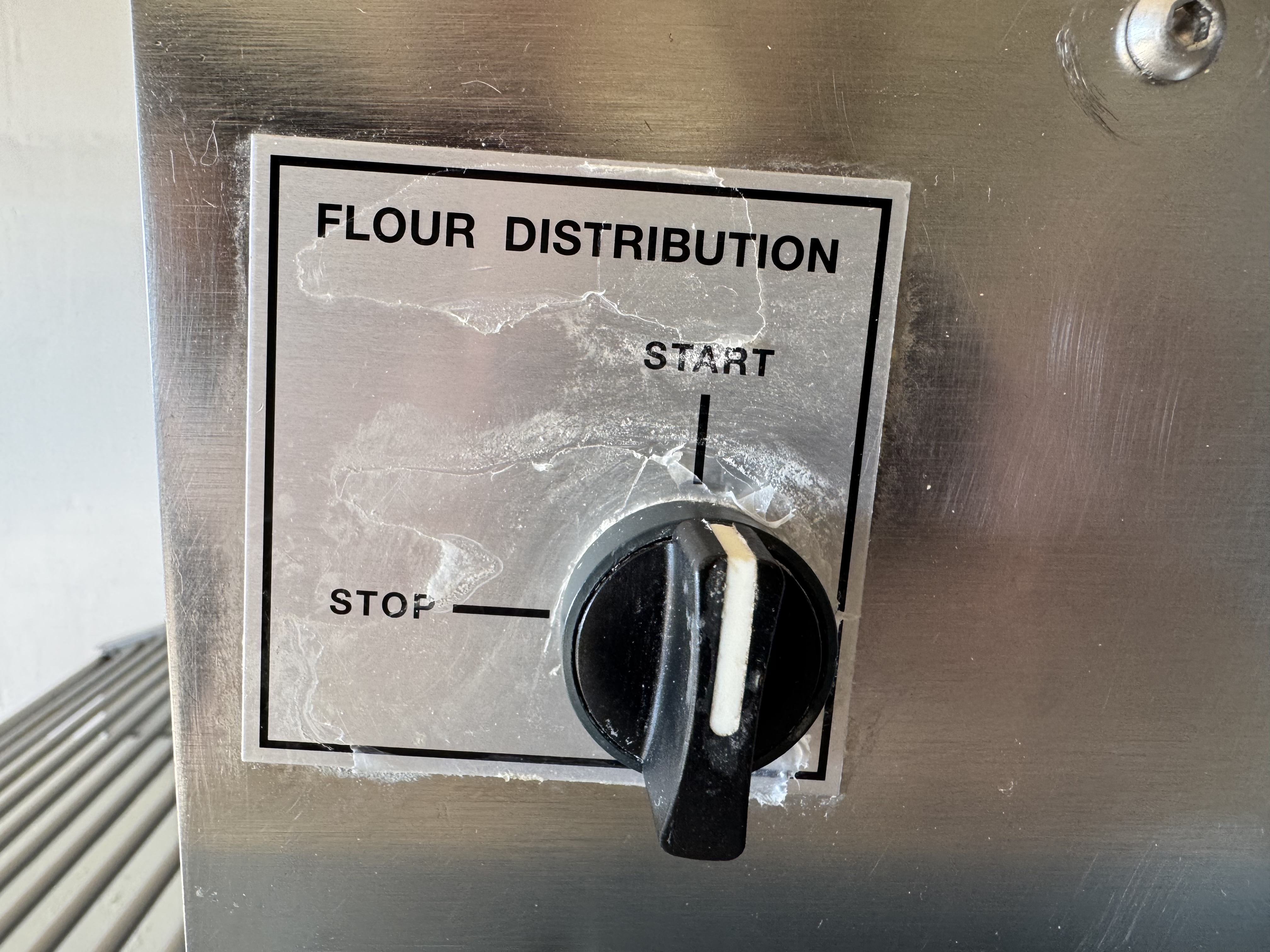 Used Bagis Kavelmaskin med mjöldistribution #2859