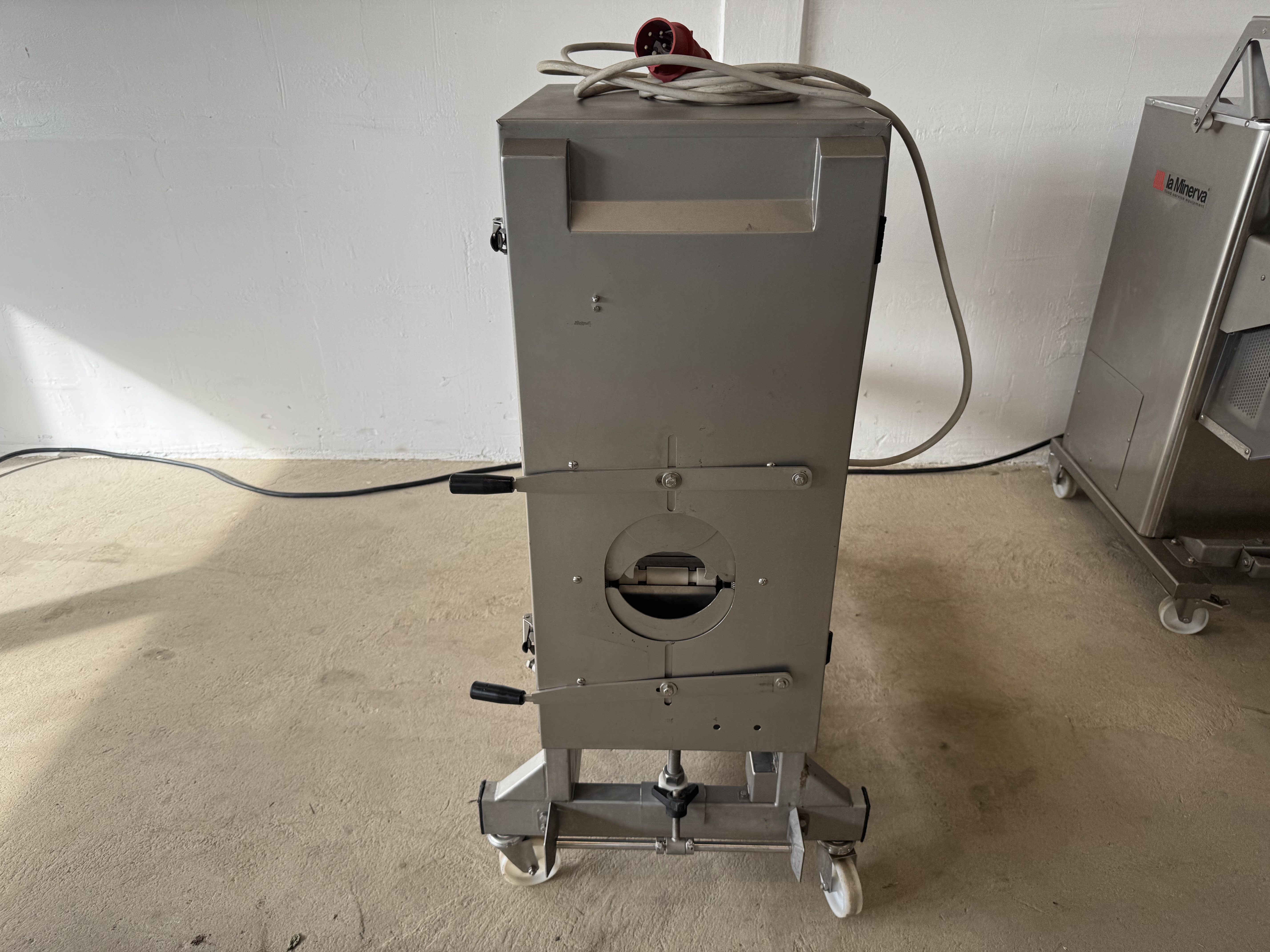Used Kylkvarn med portionerare La Minerva C7E700R & MPM 500 #2946
