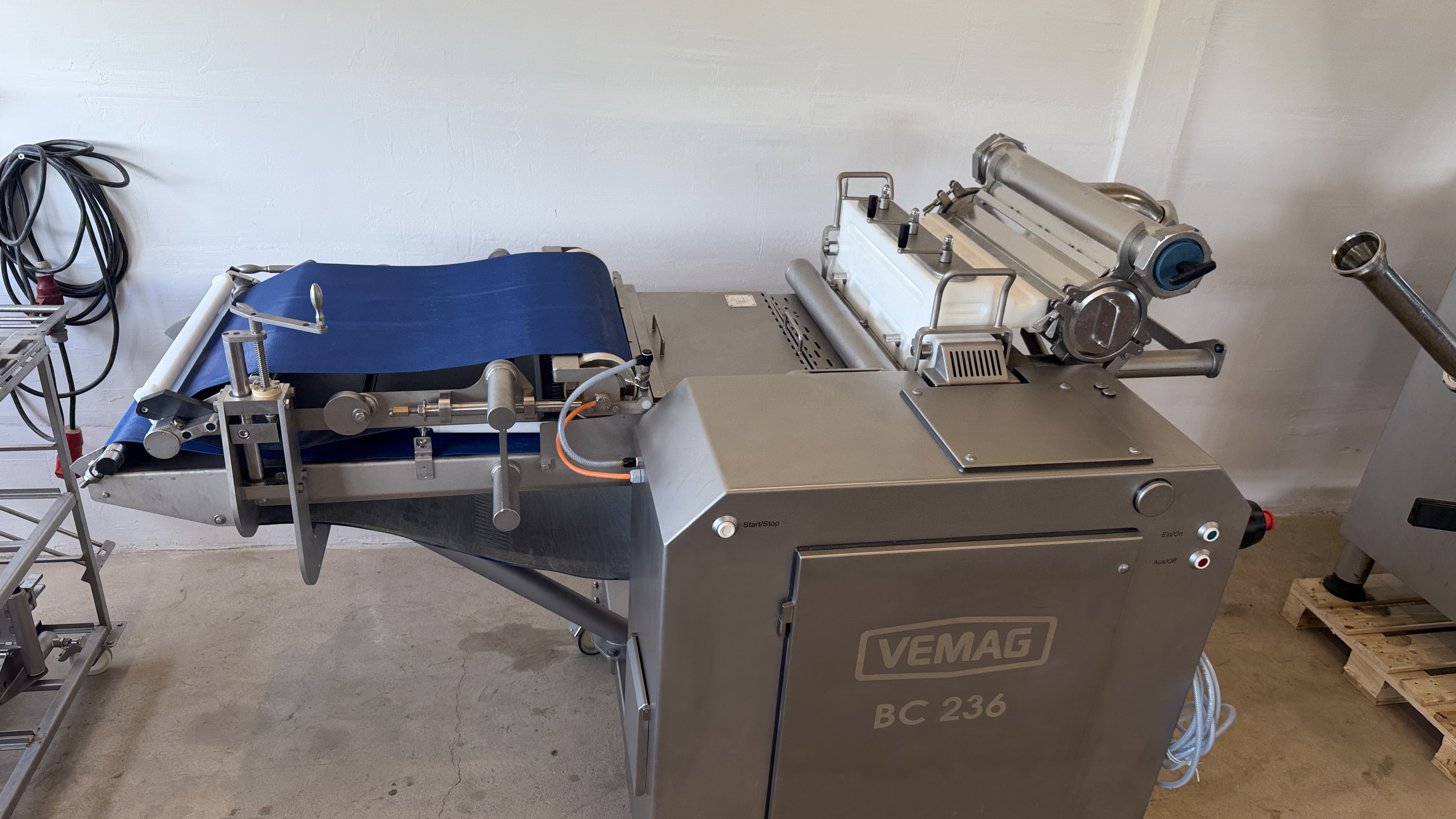 Used Vemag HP20E -2017 and Vemag BC236 -2017 (1800 hours)
