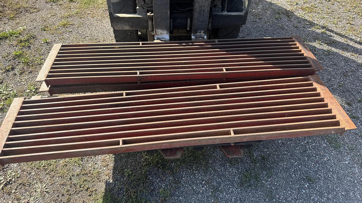 Spare Parts Galler 200x50cm