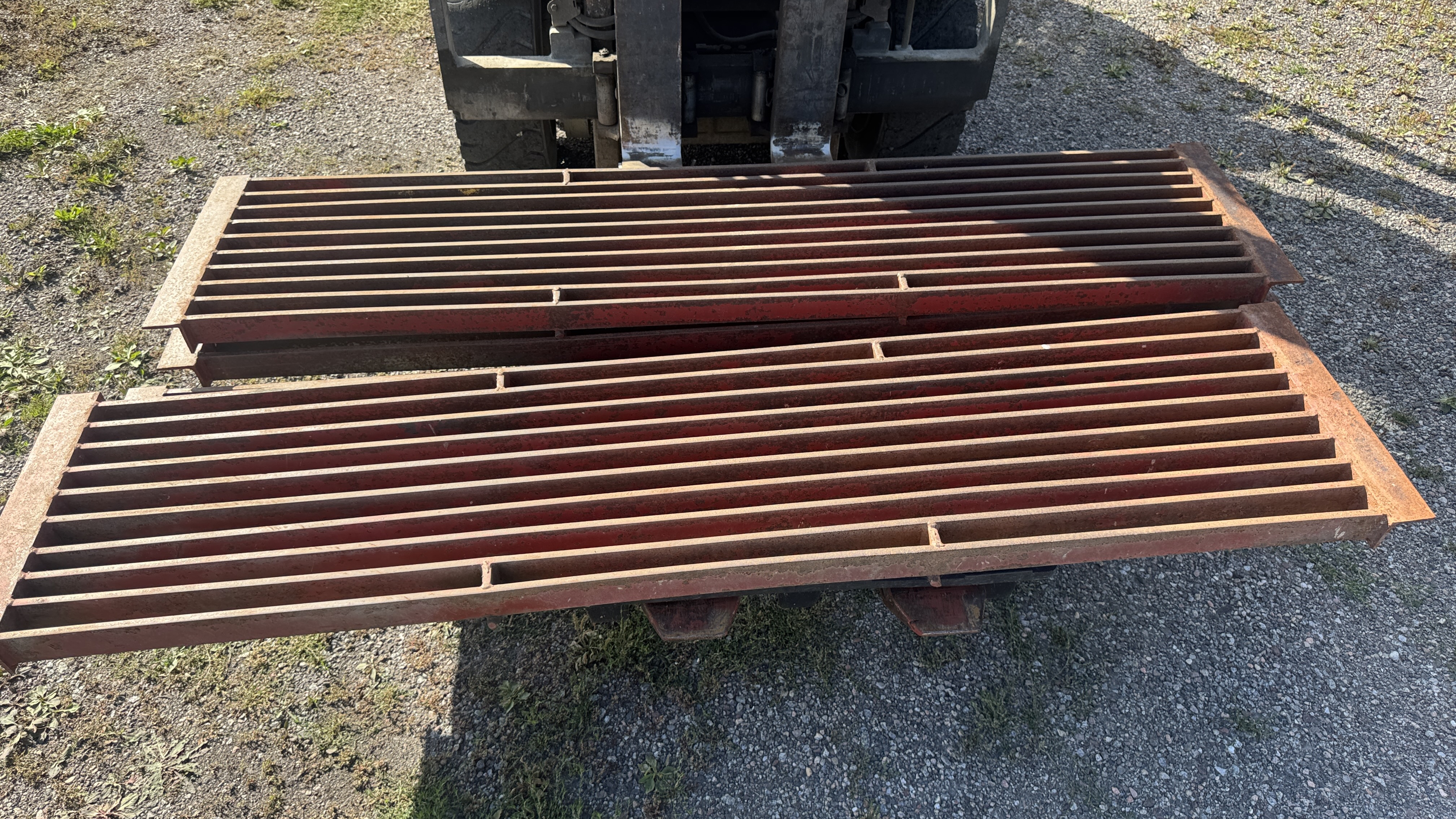 Spare Parts Galler 200x50cm