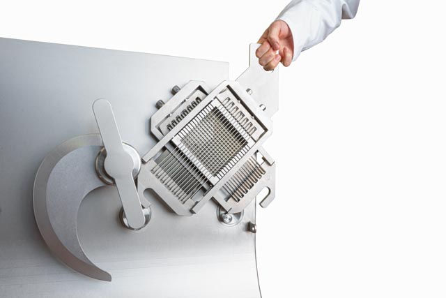 Tärningsmaskin Rühle AR 10, 1700kg/h