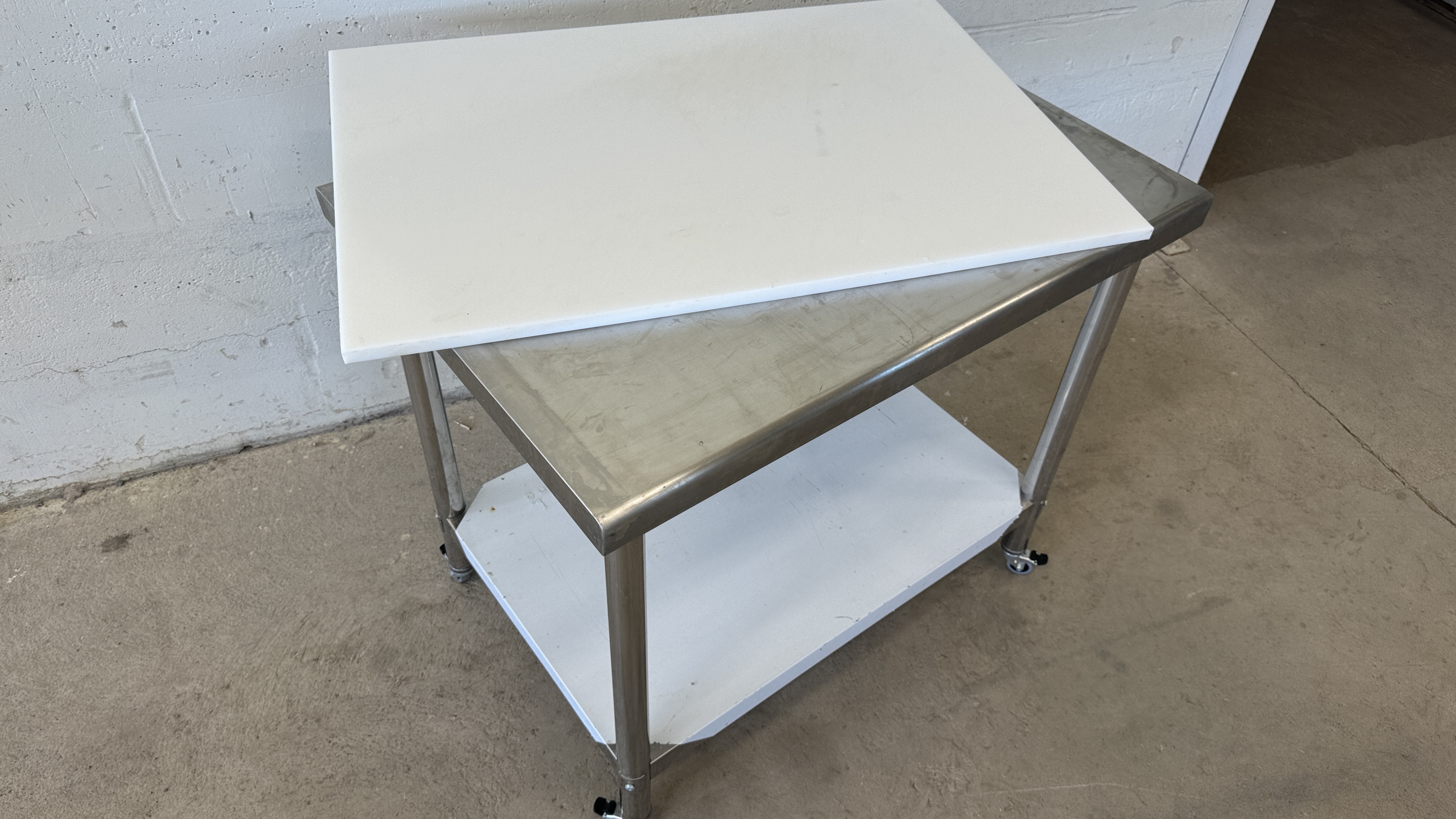 Used Arbetsbord 100x70cm