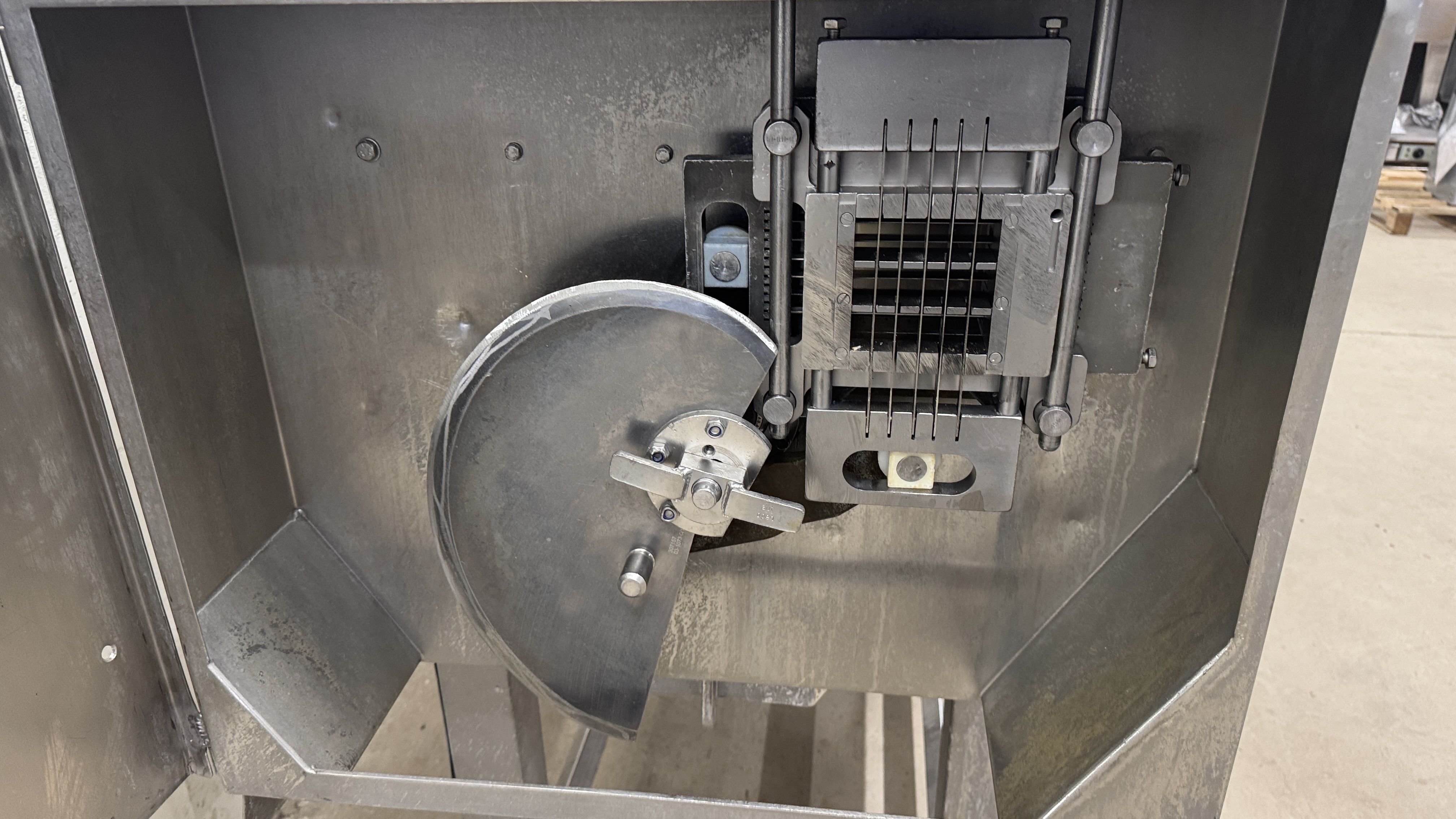 Used Tärningsmaskin Holac VA 84 #2456