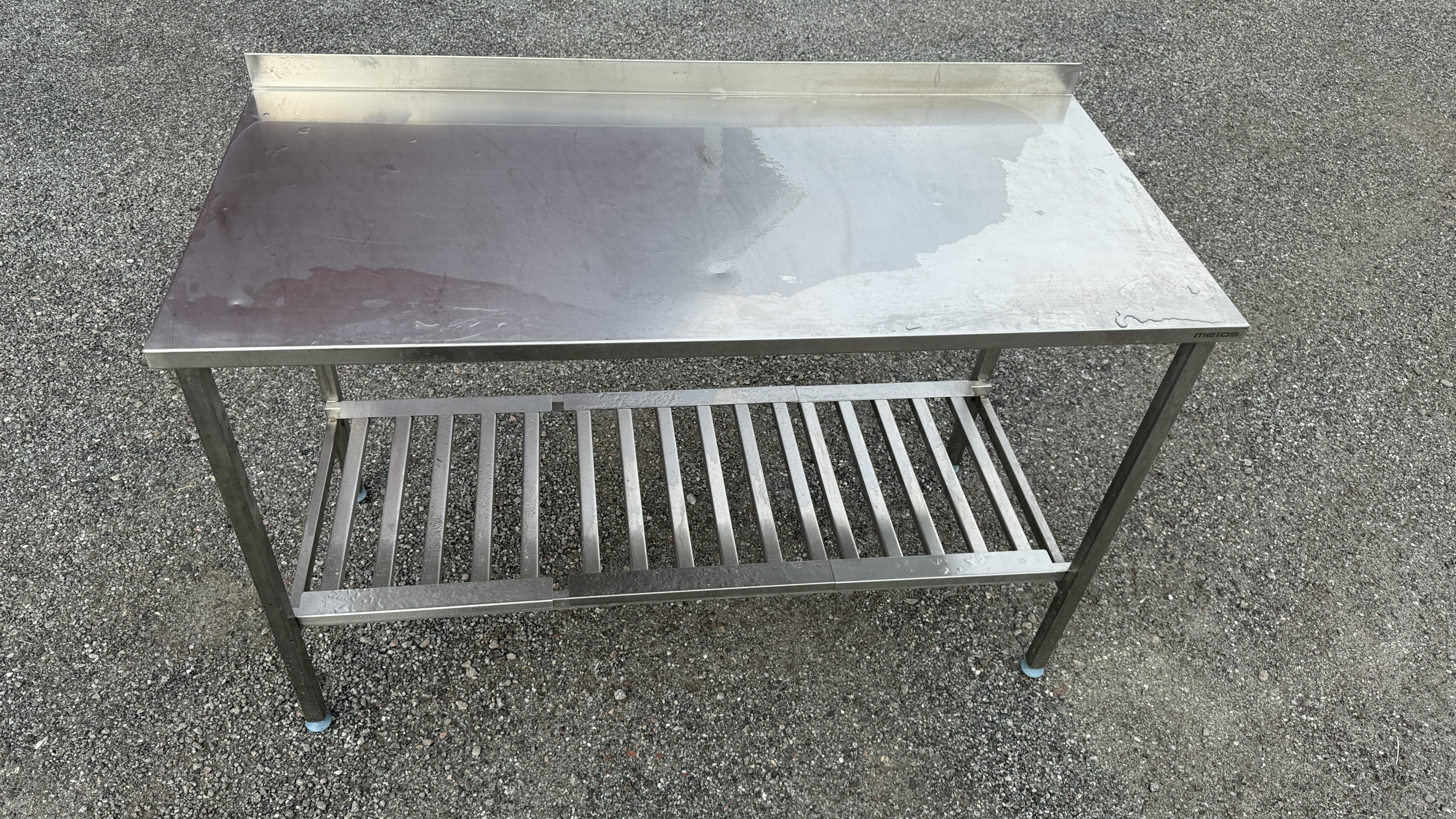 Used Arbetsbord 140x65cm