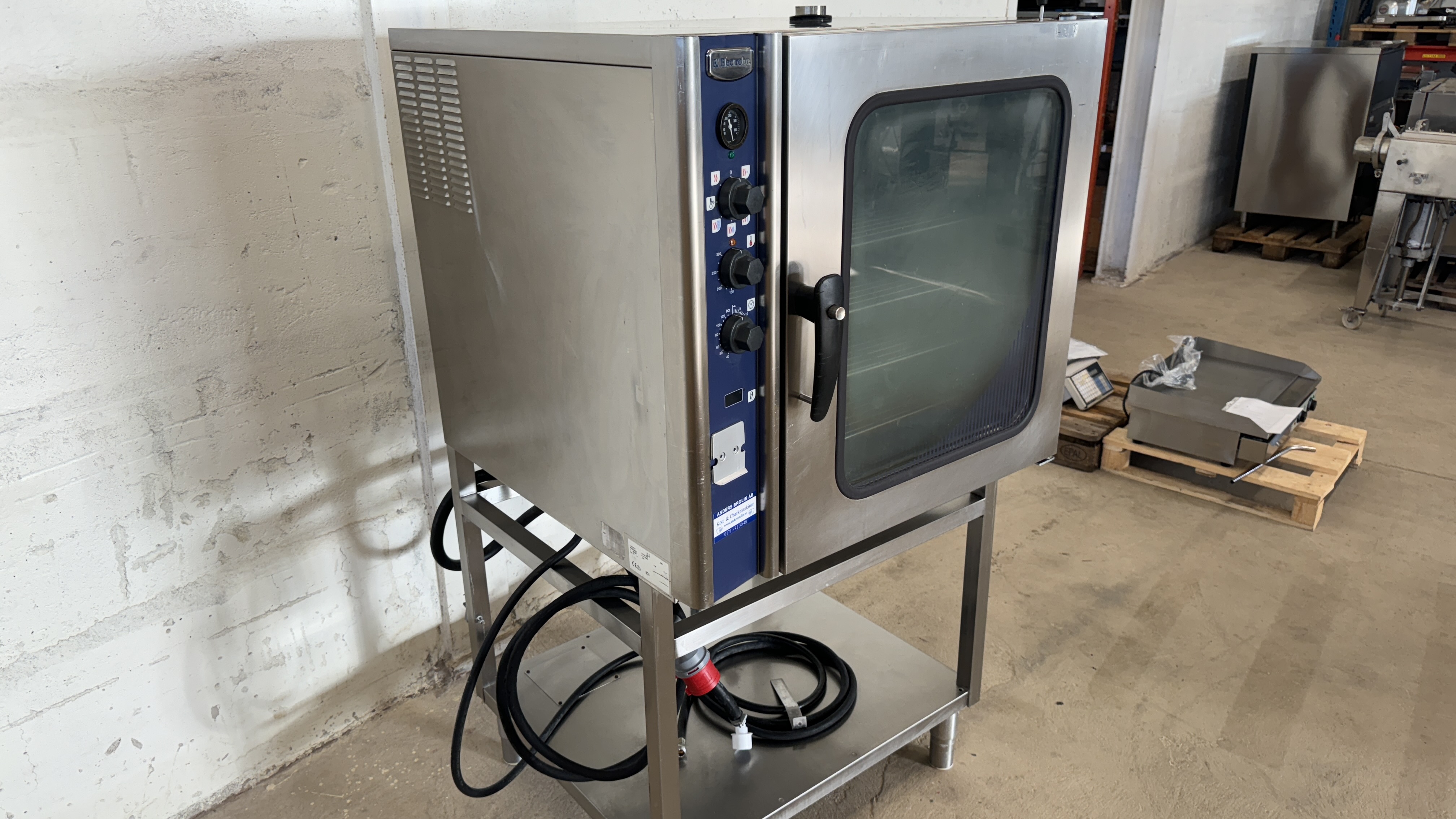 Used Ugn Electrolux FCE 101 #2393