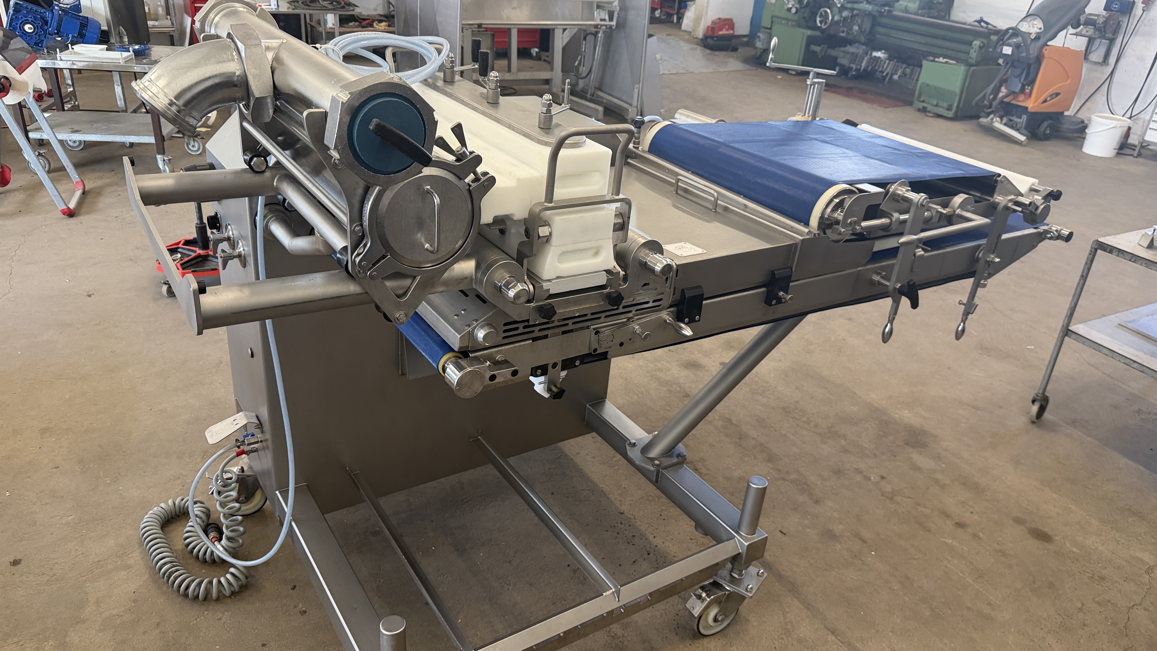 Used Vemag HP20E -2017 and Vemag BC236 -2017 (1800 hours)