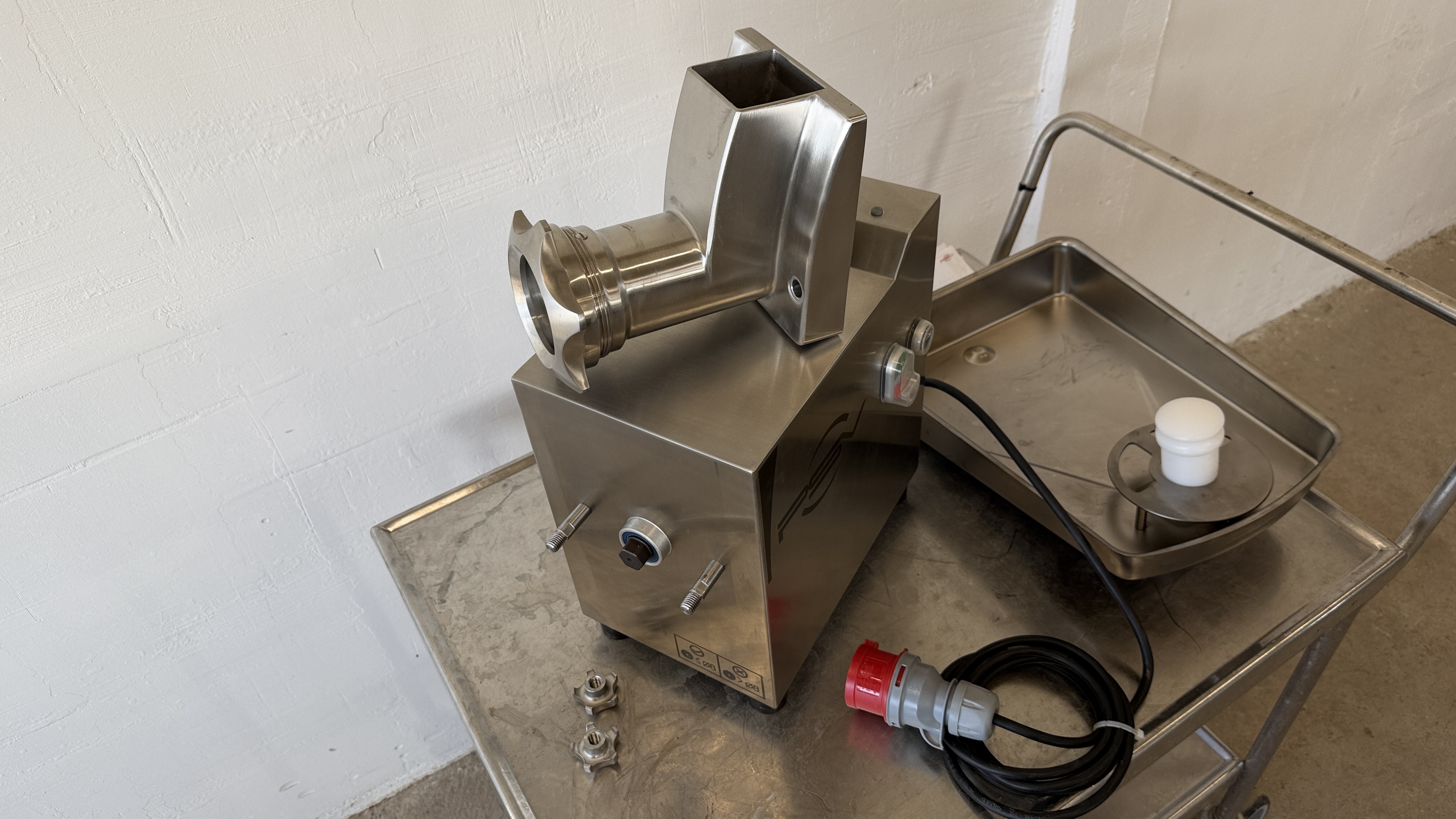 Used Köttkvarn DRC 82 -2024