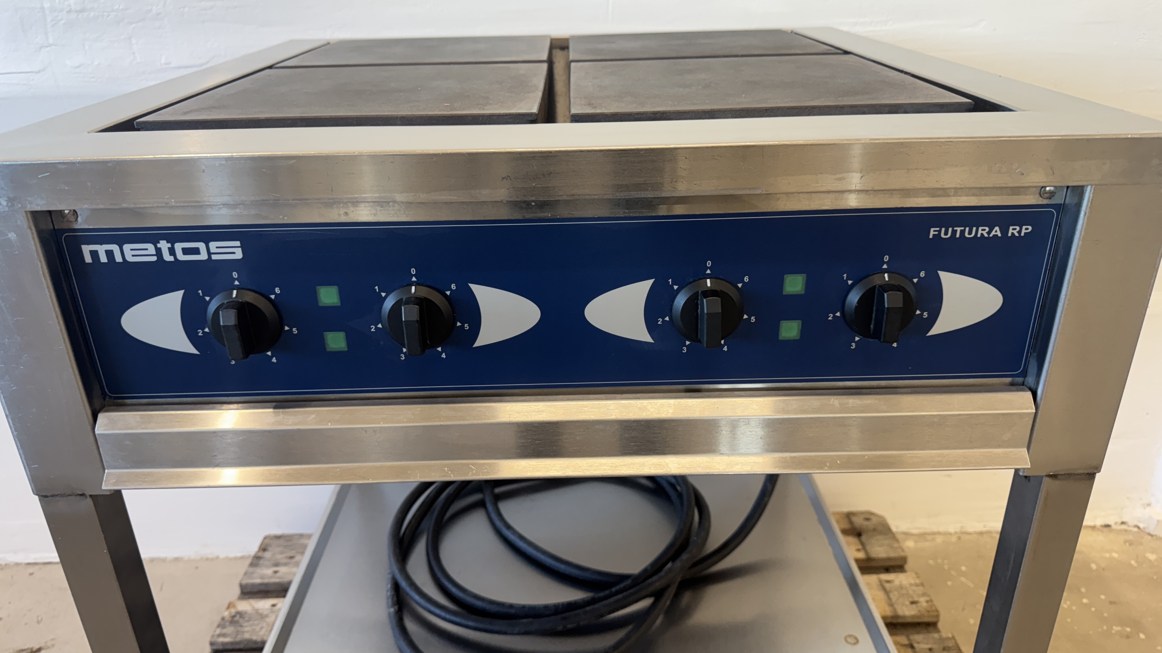 Used Spis Metos Futura RP4 #2692