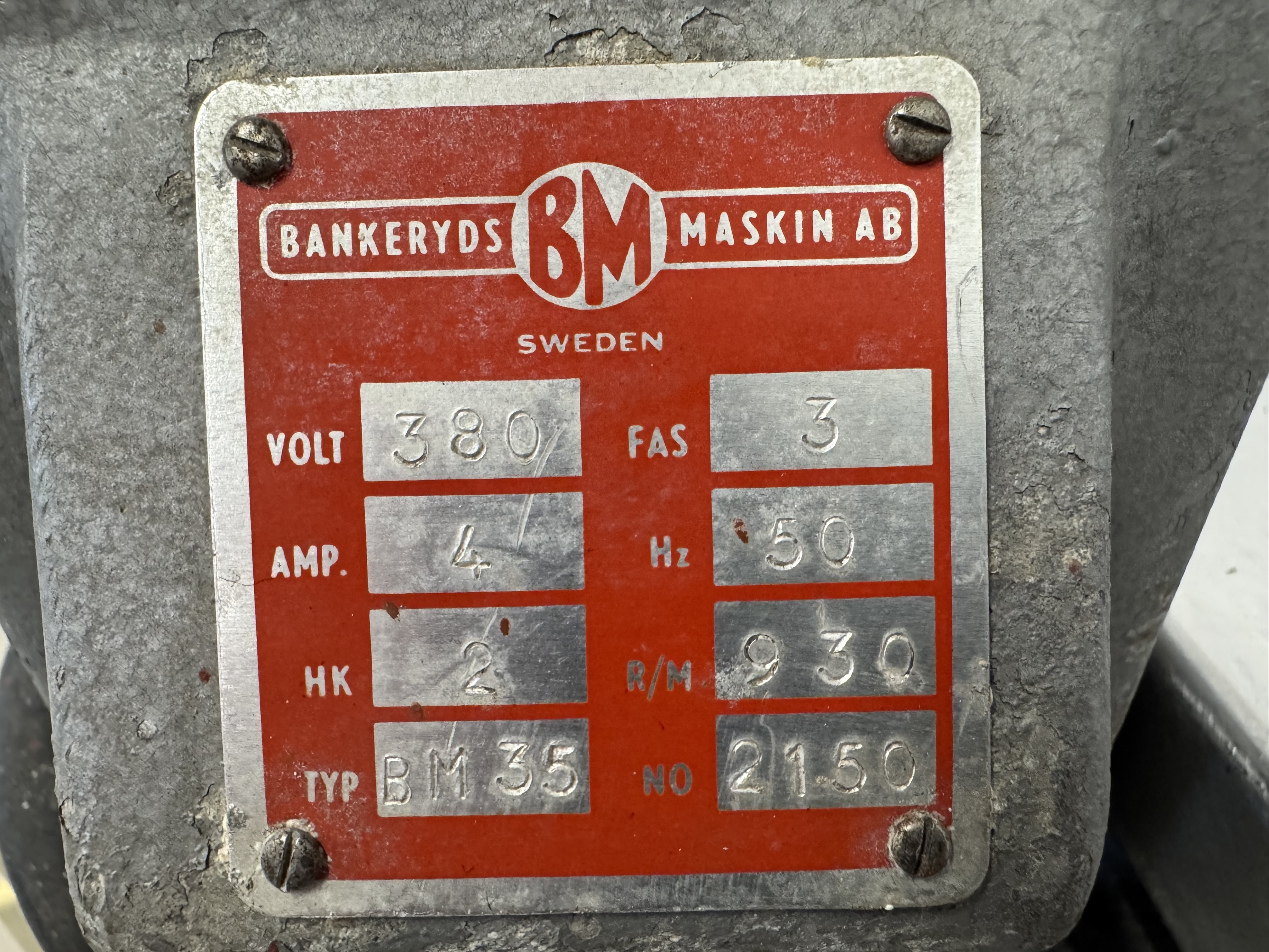 Used Bandsåg BM-35. Endast lämplig till hobbybruk #2856
