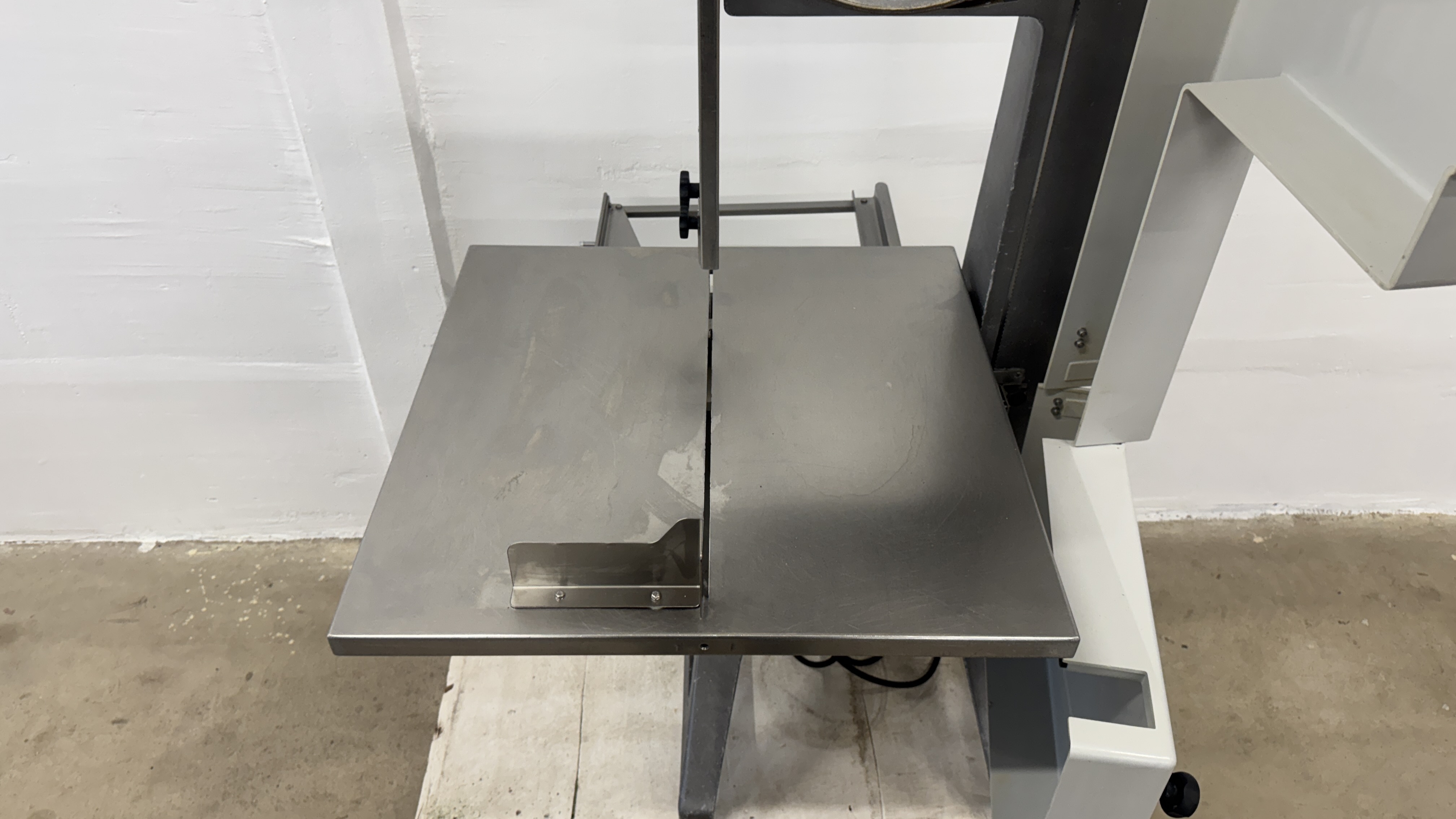 Used Bandsåg BM-400 #2697