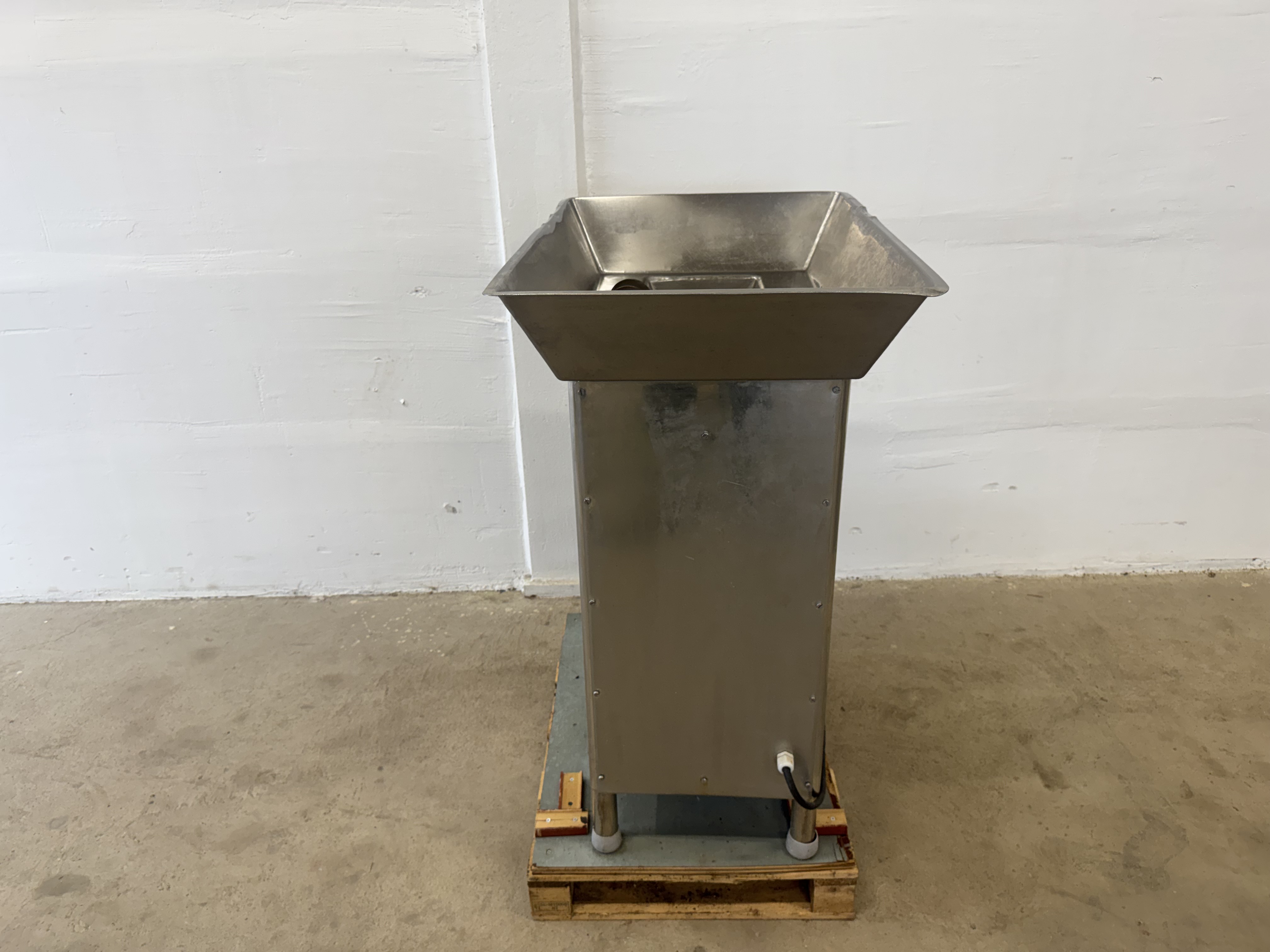 Used Köttkvarn BM C106 #2982