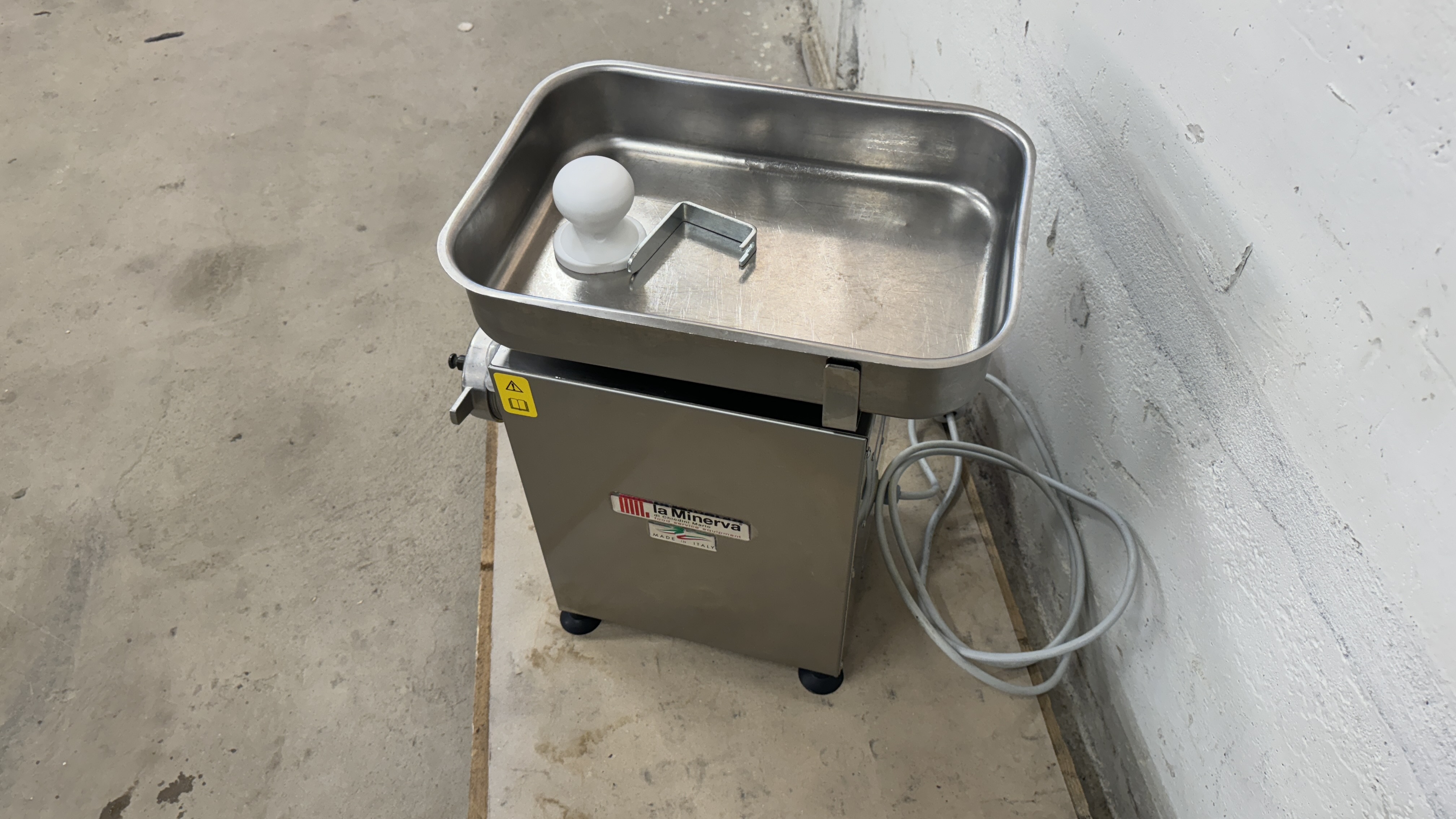 Used Köttkvarn La Minerva 22N (H82) -2018 #2421