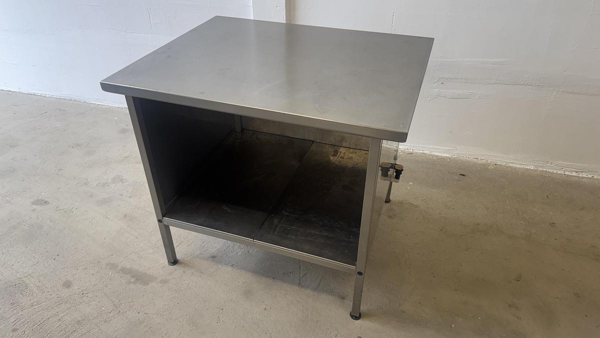 Used Arbetsbord 100x80cm