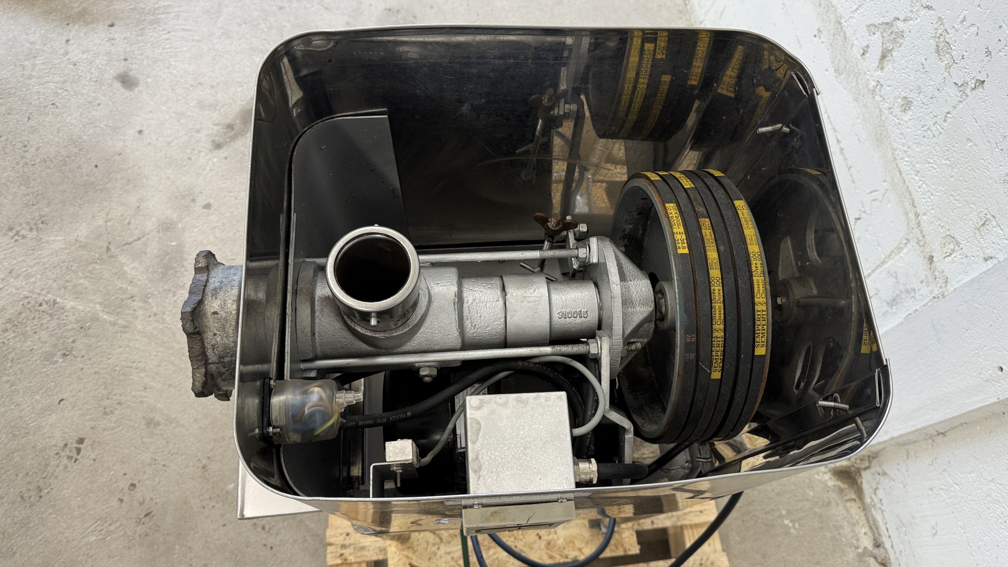 Used Köttkvarn Bankeryd HN-82 #2203