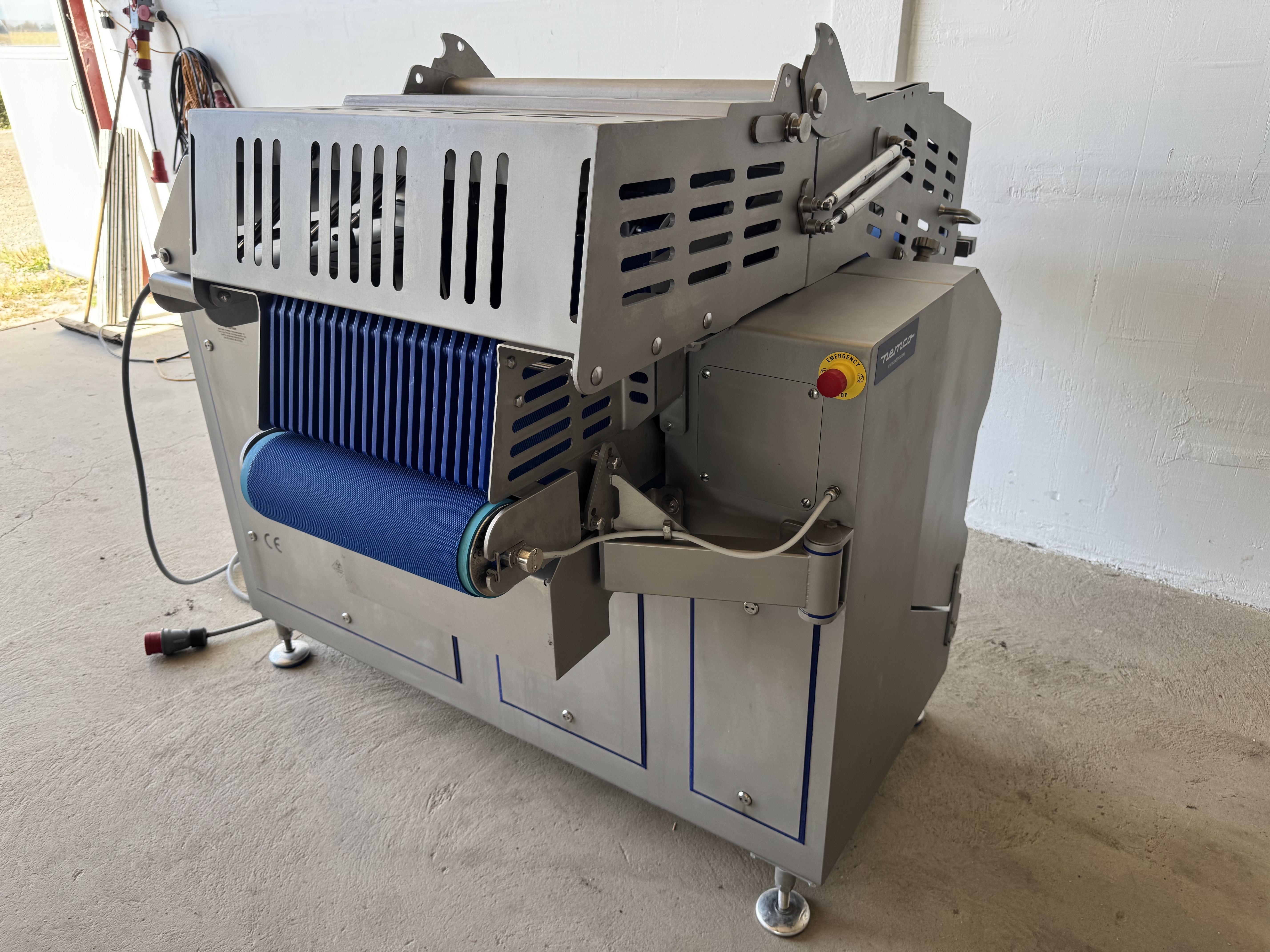 Used GRASSELLI KSL4 #2915