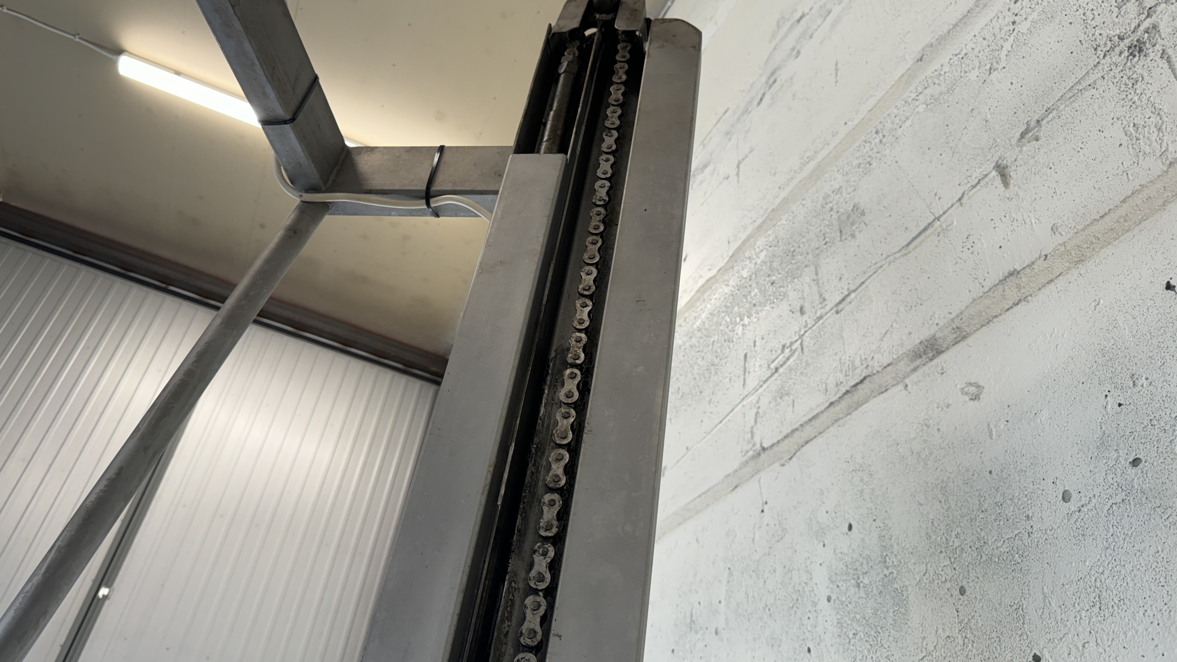 Used Skänkvagnslyft 170-180cm #2338