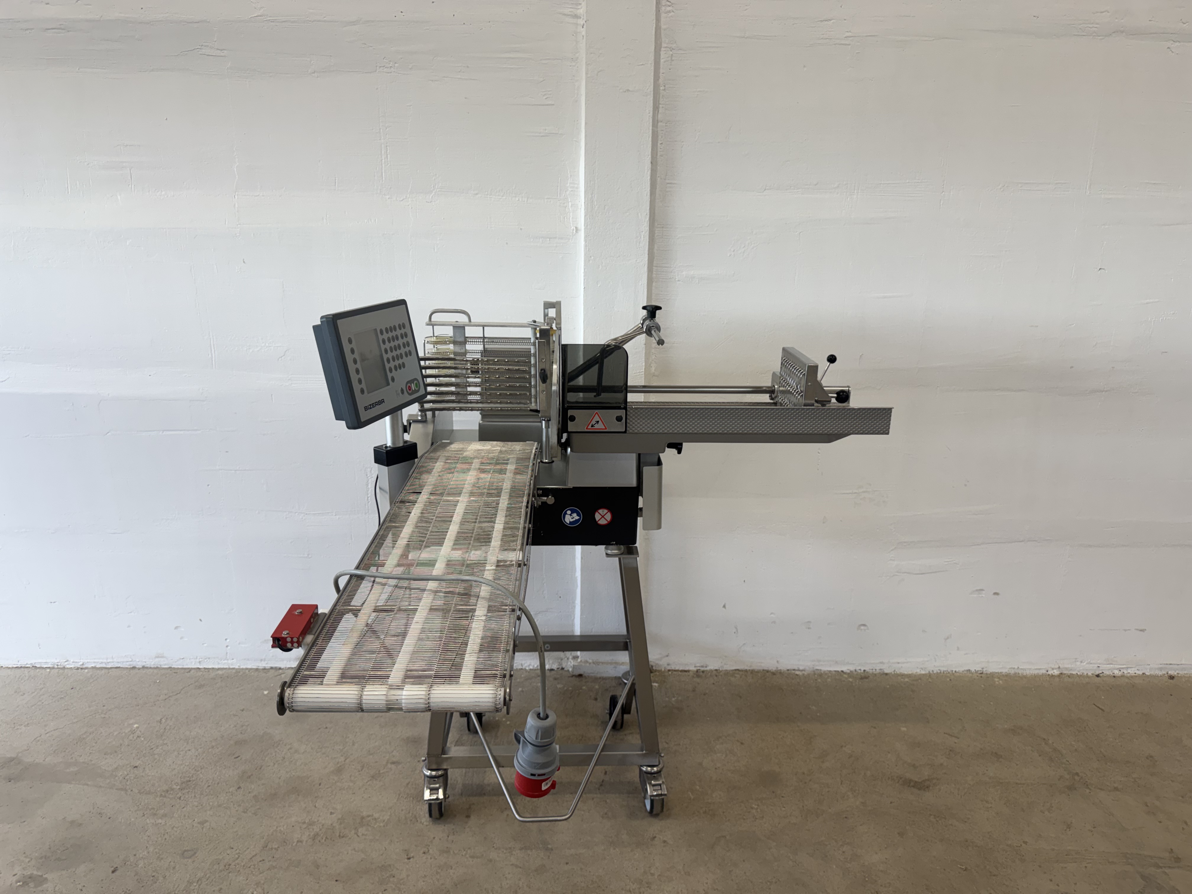 Used Skärmaskin BIZERBA A400 #2968