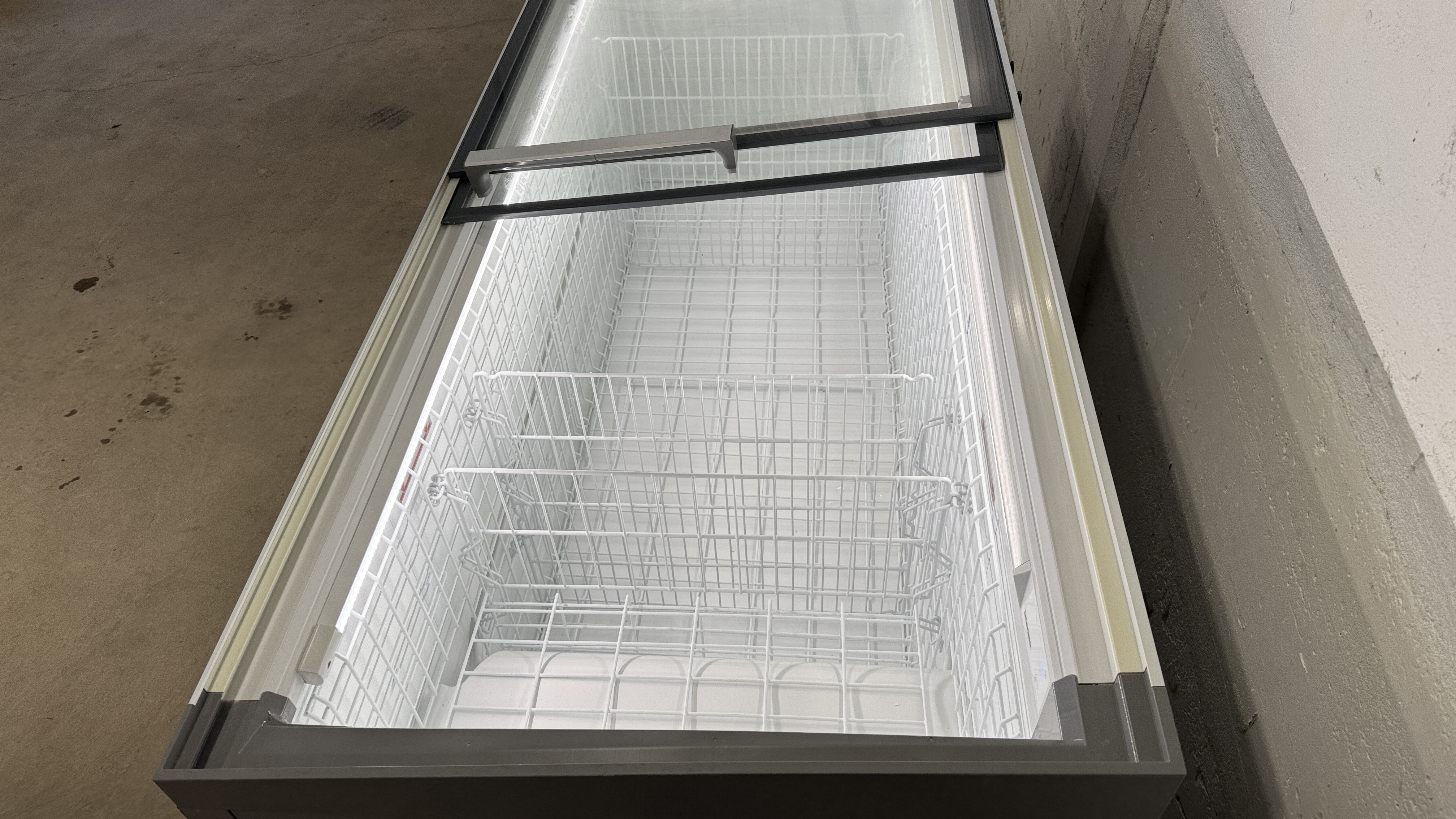 Used Frysdisk Veissmann 210x85cm #2455