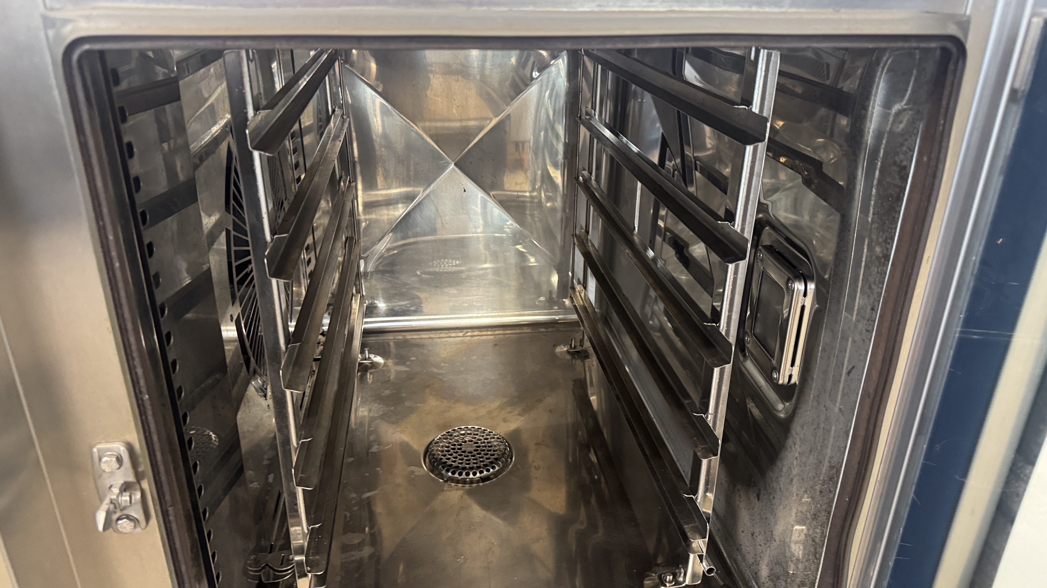 Used Rationalugn MCM 61 -2008 #2705