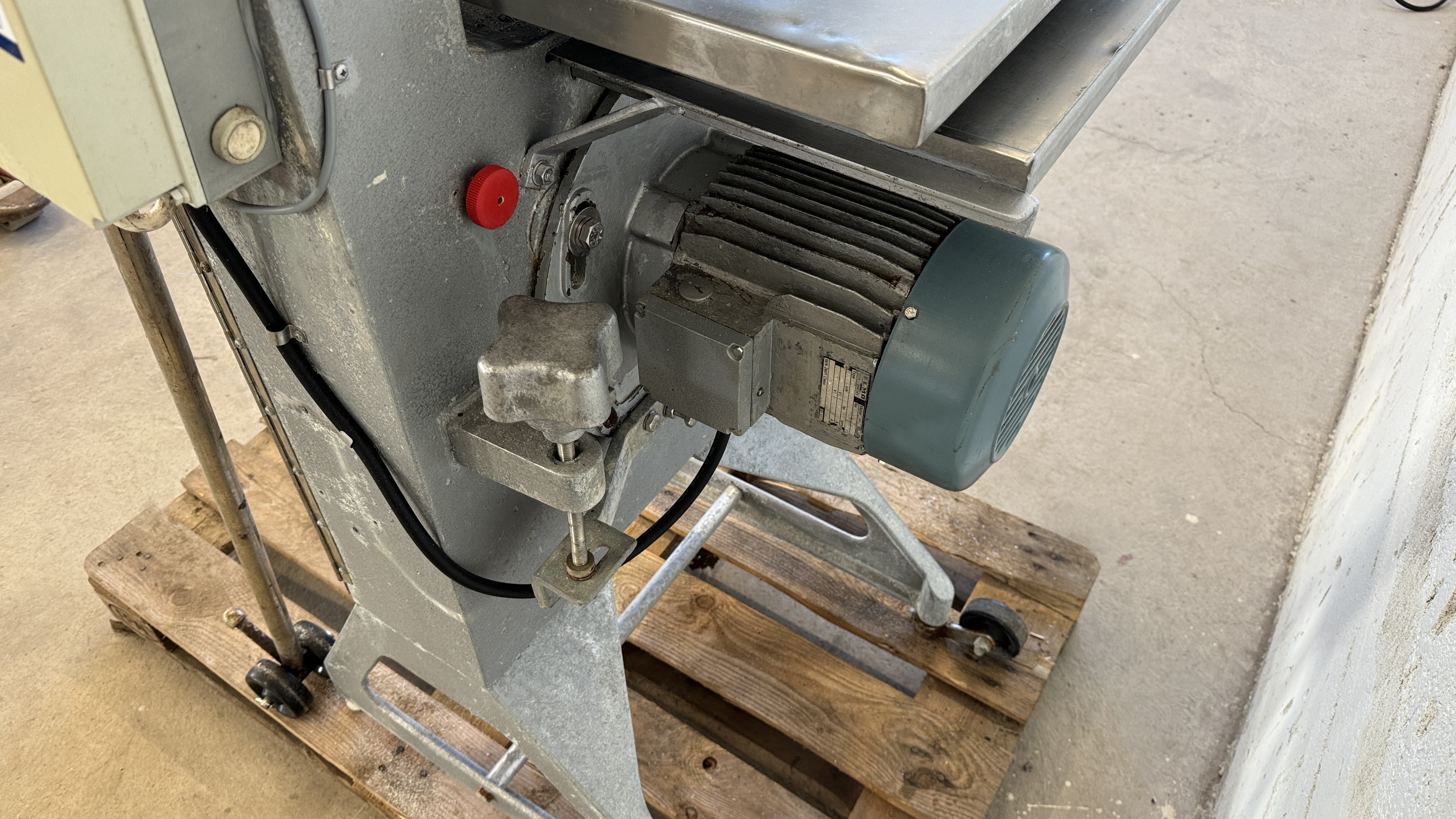 Used Köttbandsåg BM-35 #2230