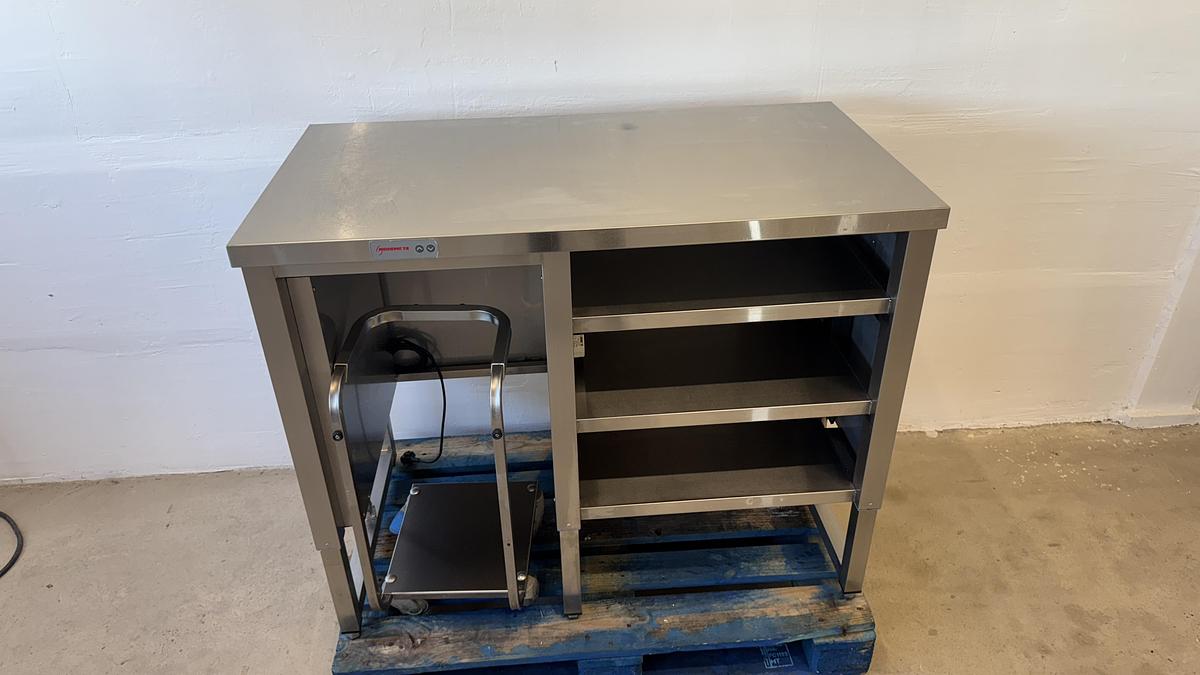 Used Höj och sänkbart bord 120x65cm #2680