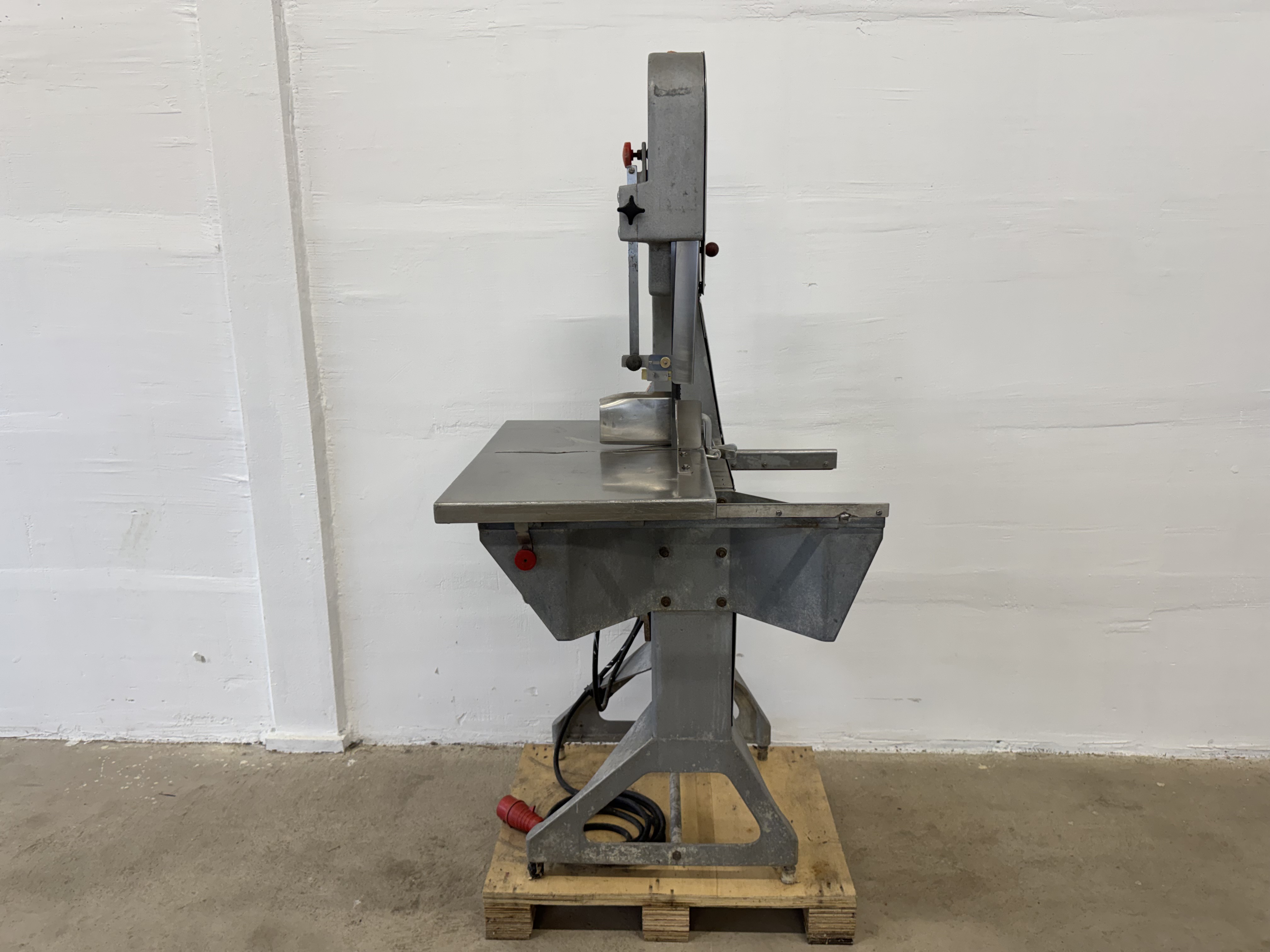 Used Bandsåg BM-35. Endast lämplig till hobbybruk #2856