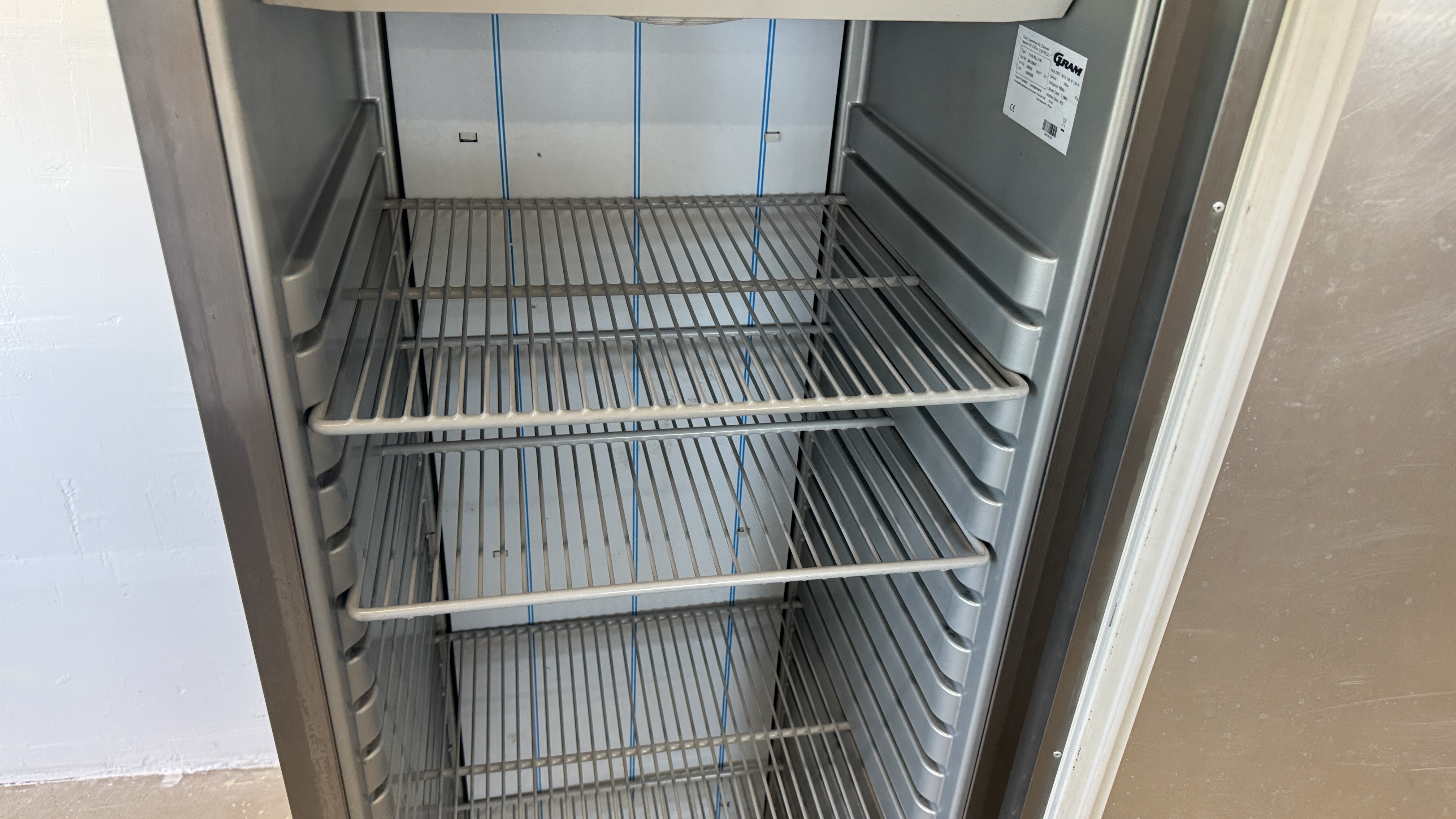 Used Frysskåp Gram F 410 -2011 #2604