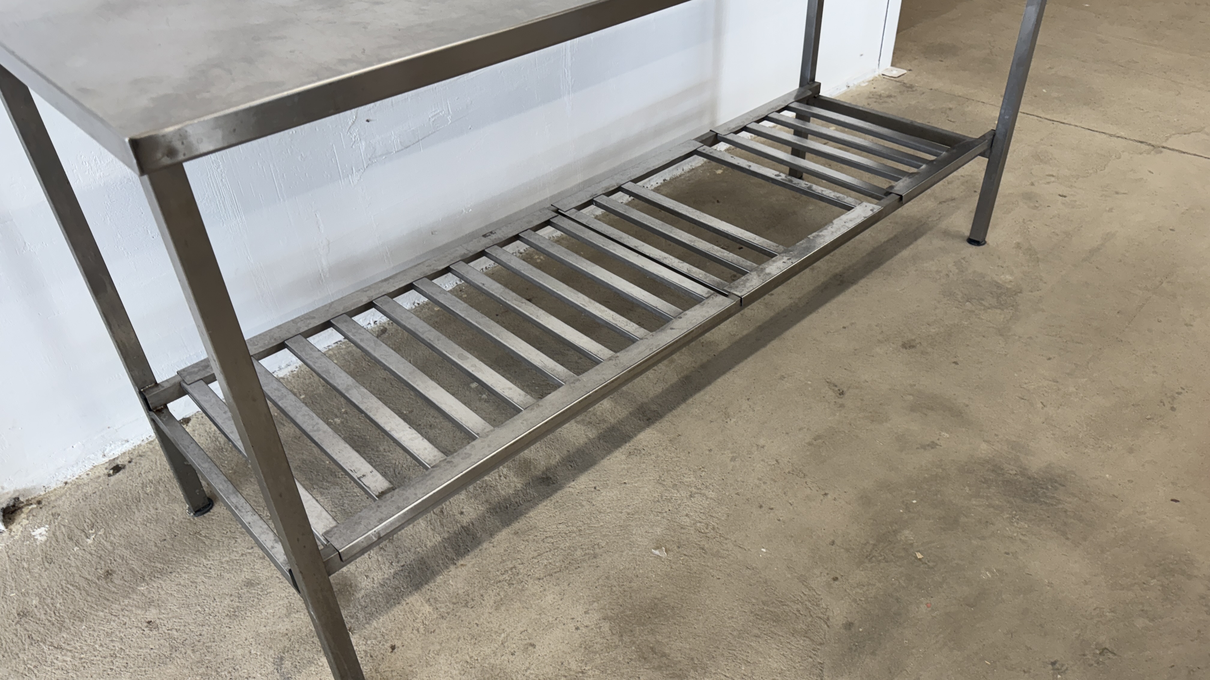 Used Arbetsbord 180x65cm