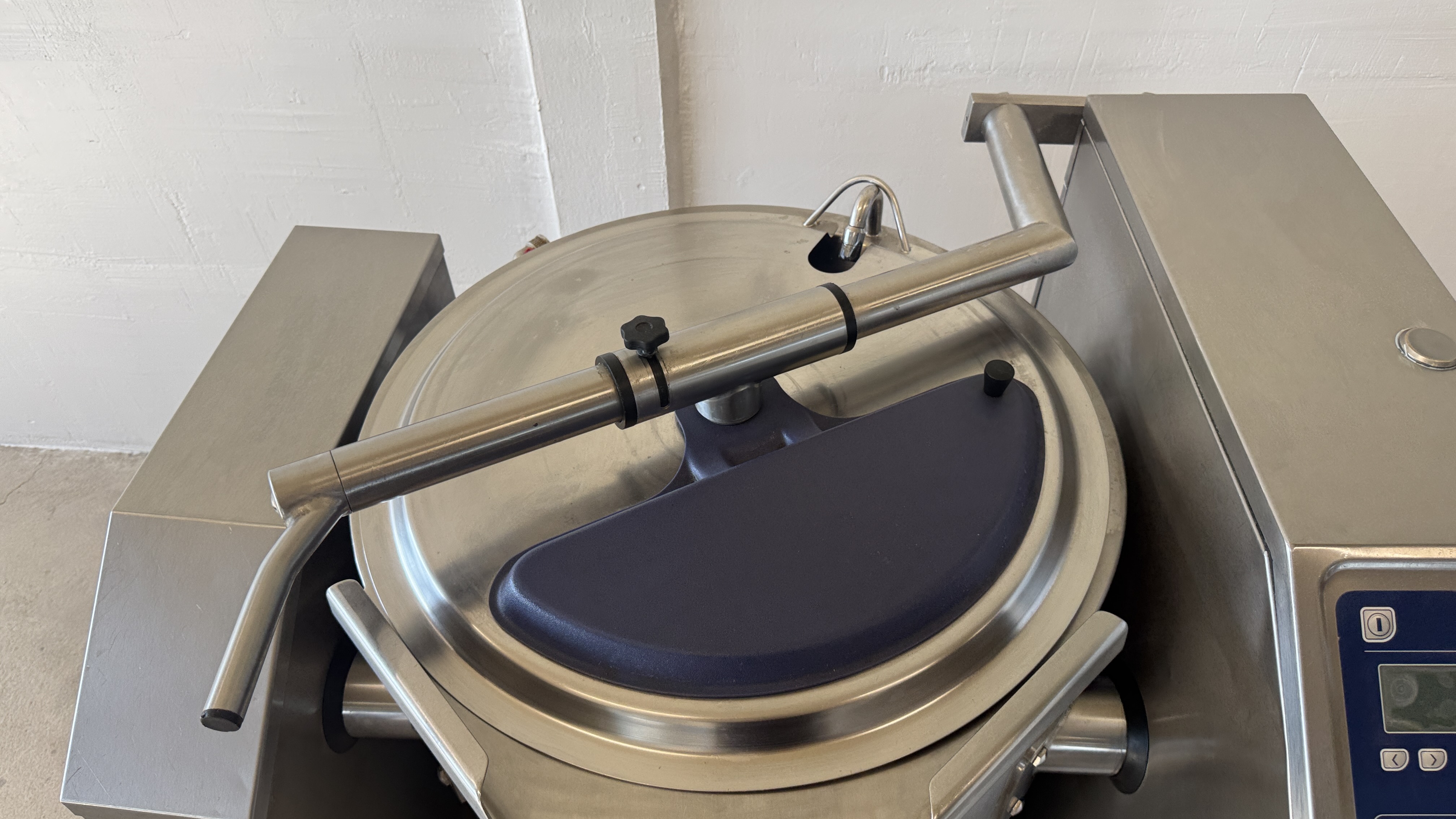 Used Kokgryta Steeltech 100liter -2012 #2595