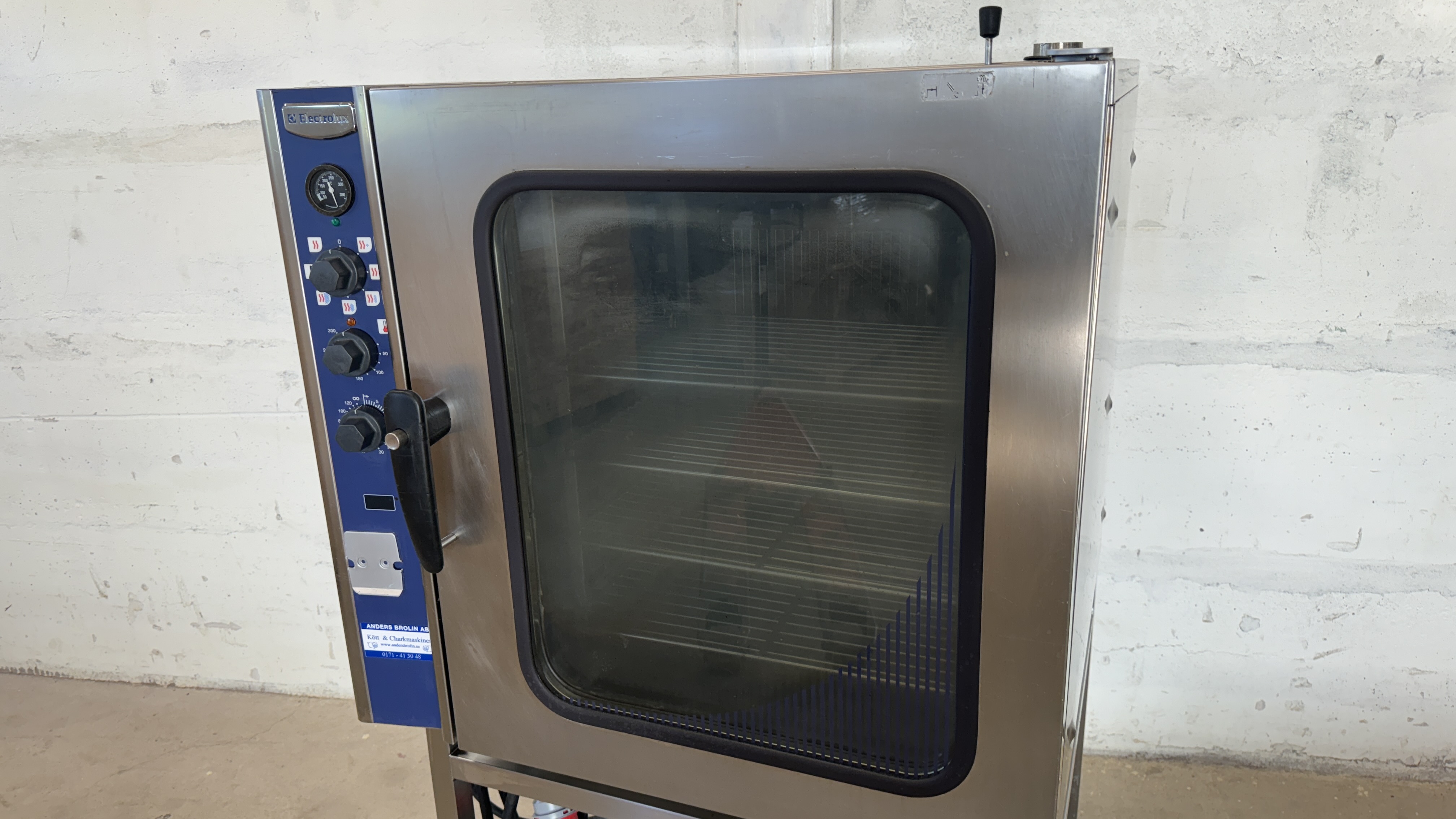 Used Ugn Electrolux FCE 101 #2393
