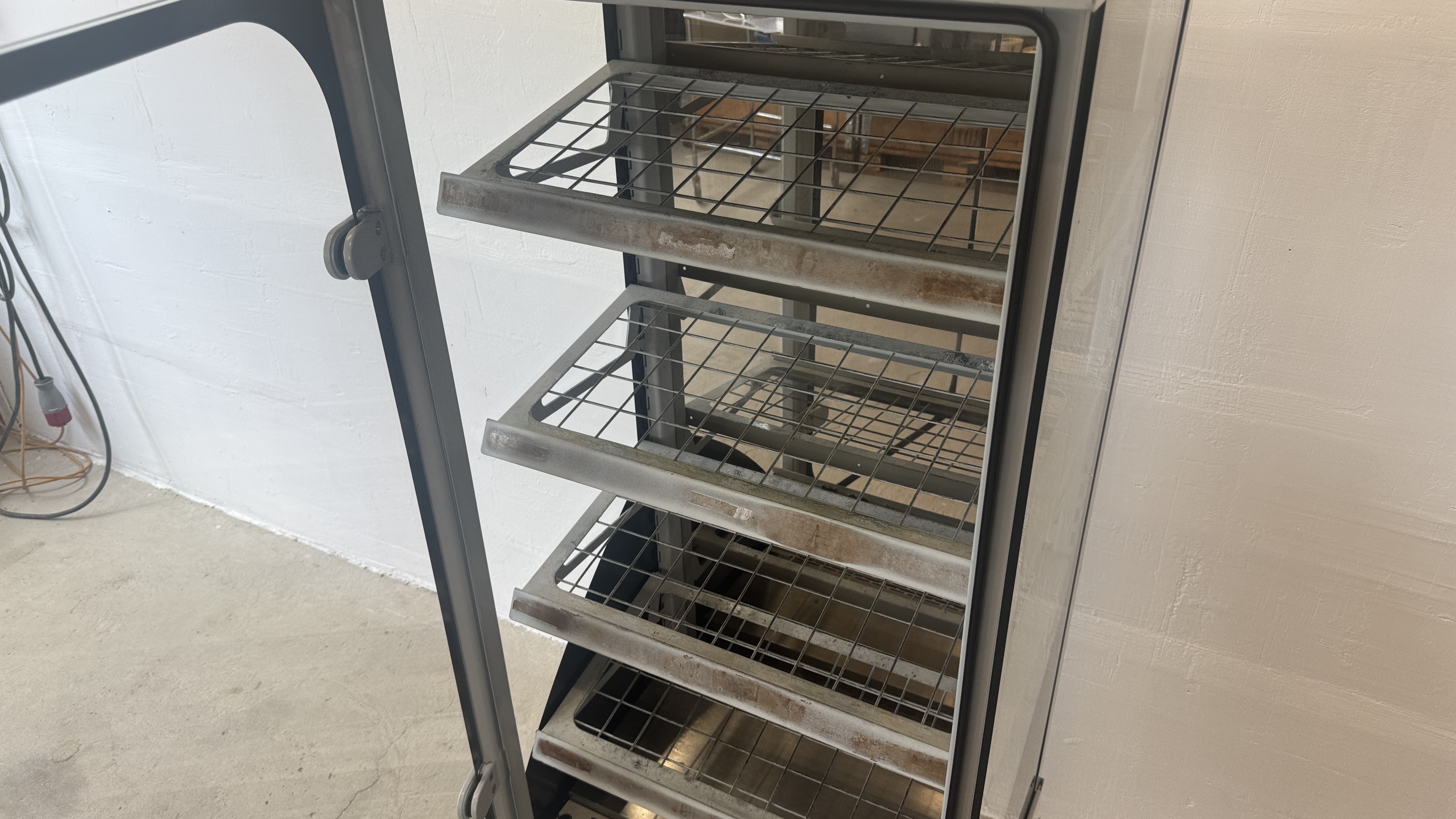 Used Värmeskåp Nuttal #2626