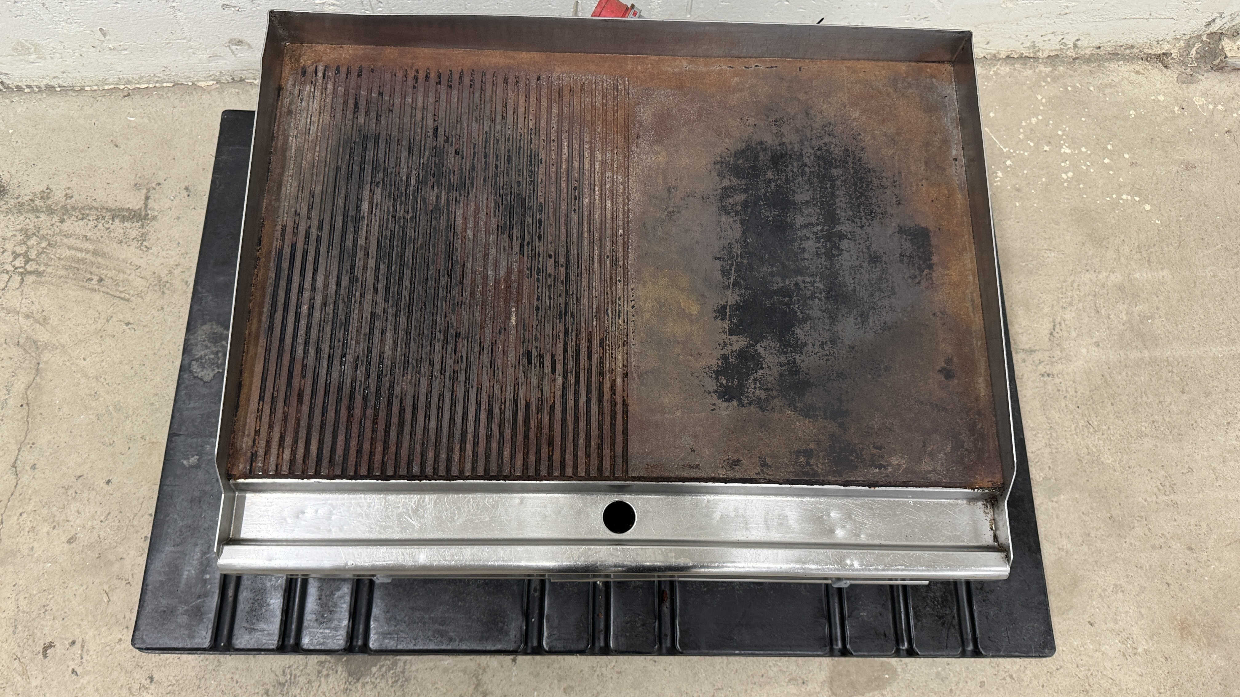Used Stekbord 80x62cm #2208