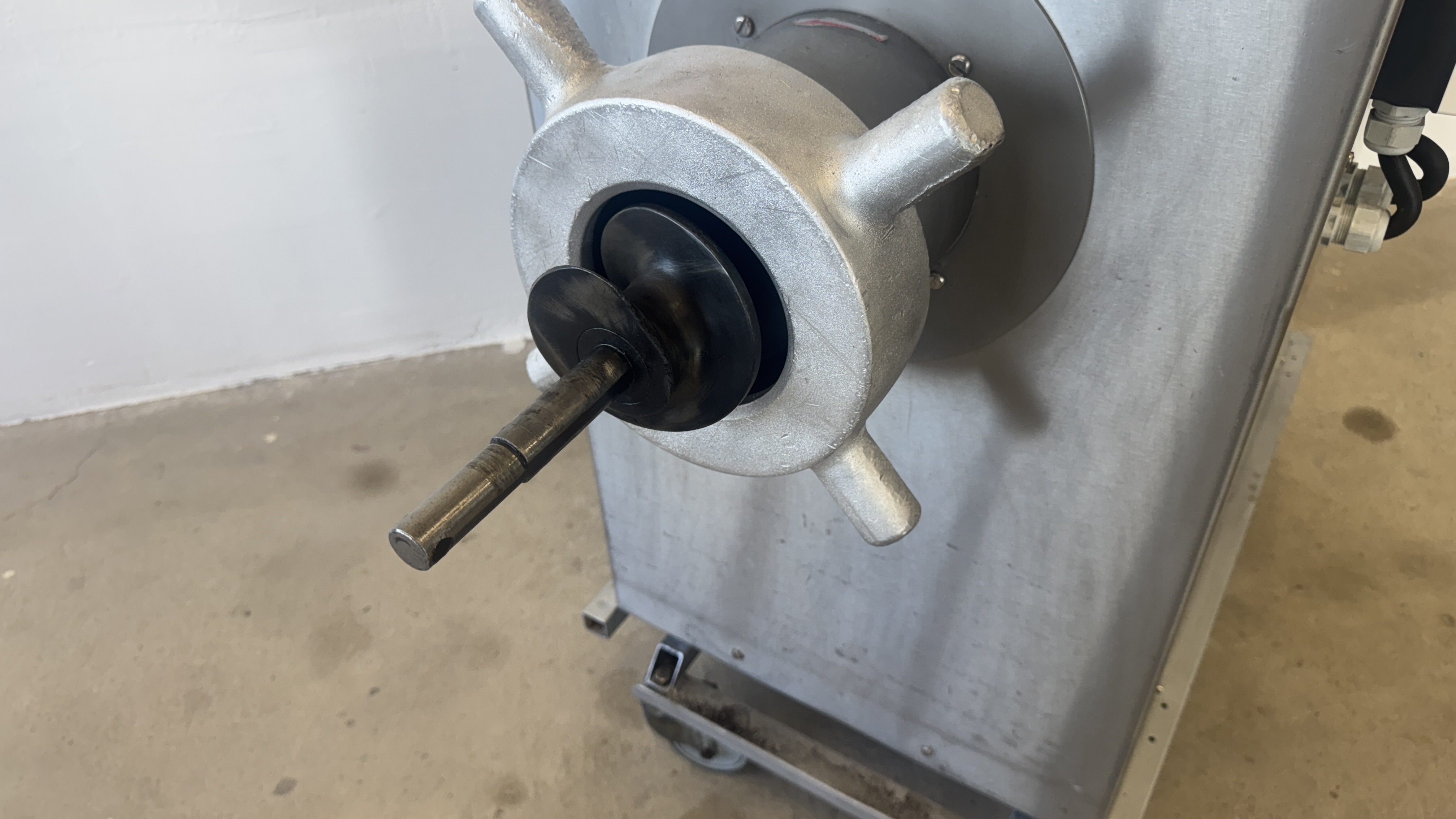 Used Köttkvarn KT 130 #2642