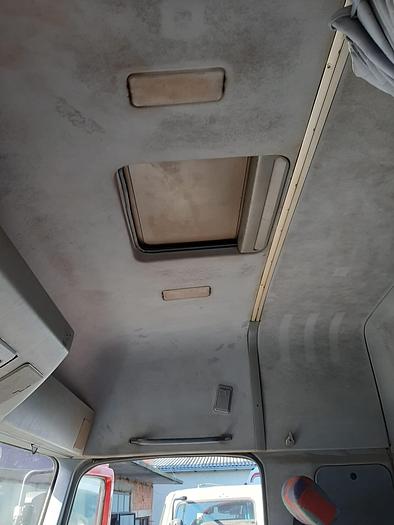 Gebruikt 1997 MERCEDES BENZ 1840 3 PEDALS